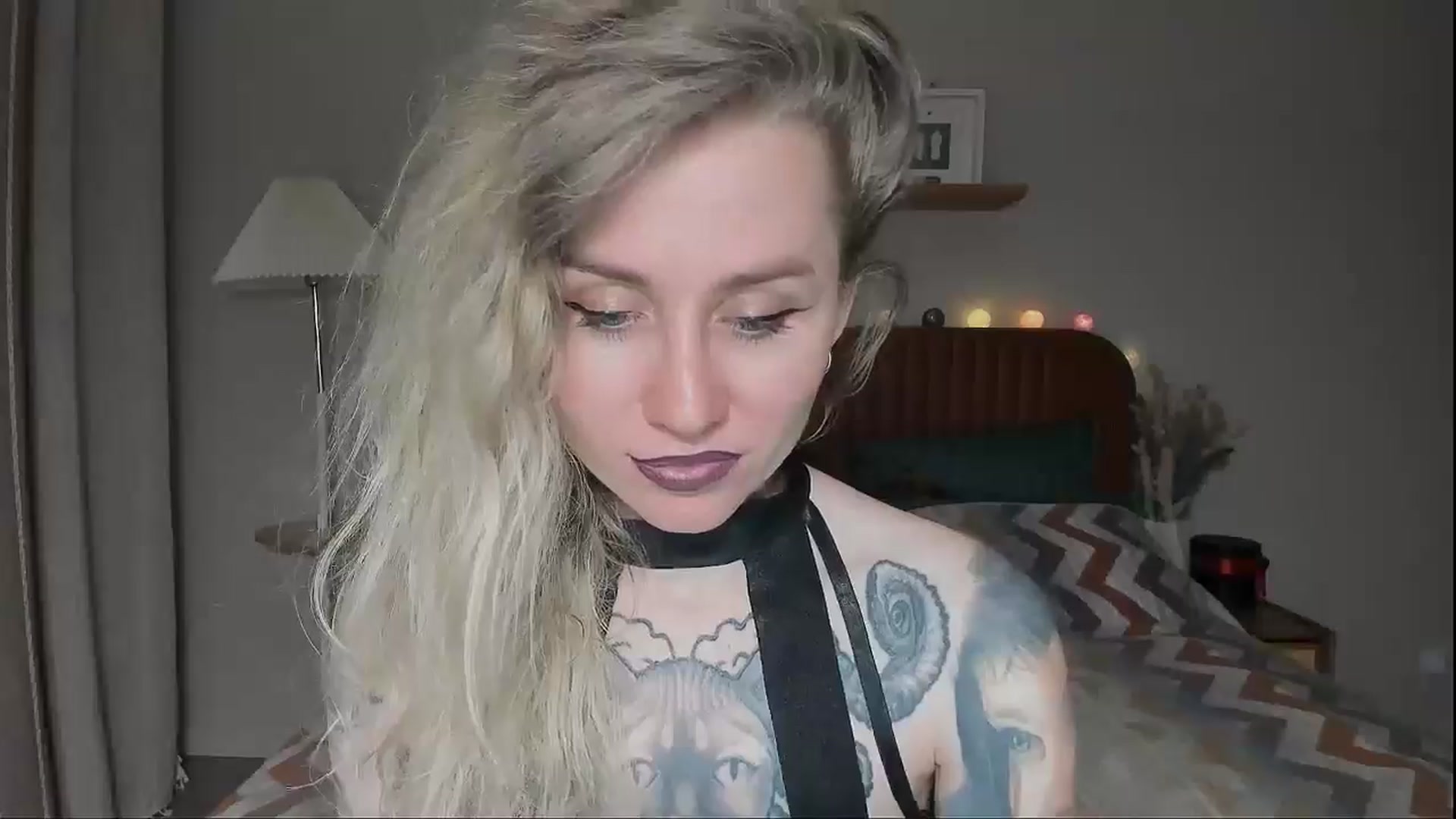 Gallery image thumbnail from Alexa_Smithhh's myfreecams stream on, 07/24/2025, 21:14 image 15 of 20