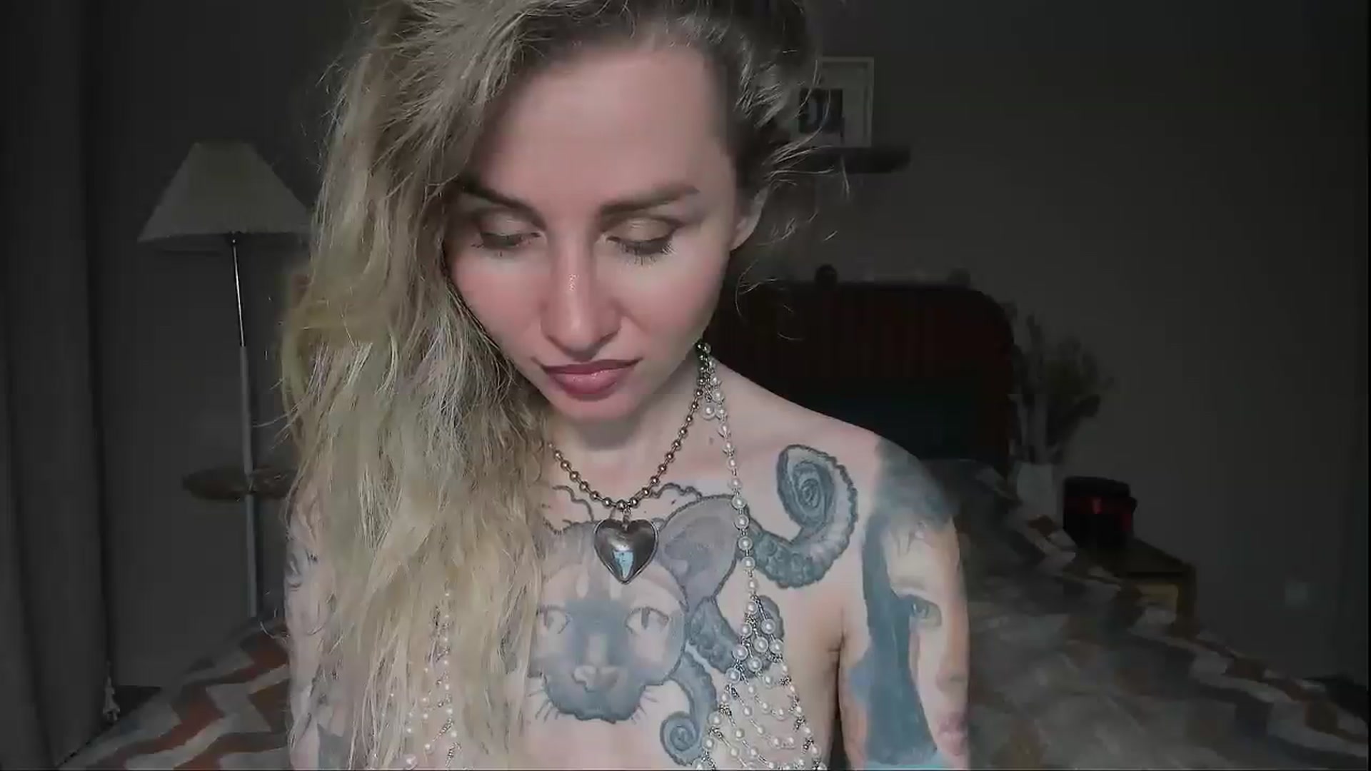 Gallery image thumbnail from Alexa_Smithhh's myfreecams stream on, 07/25/2025, 20:31 image 19 of 20