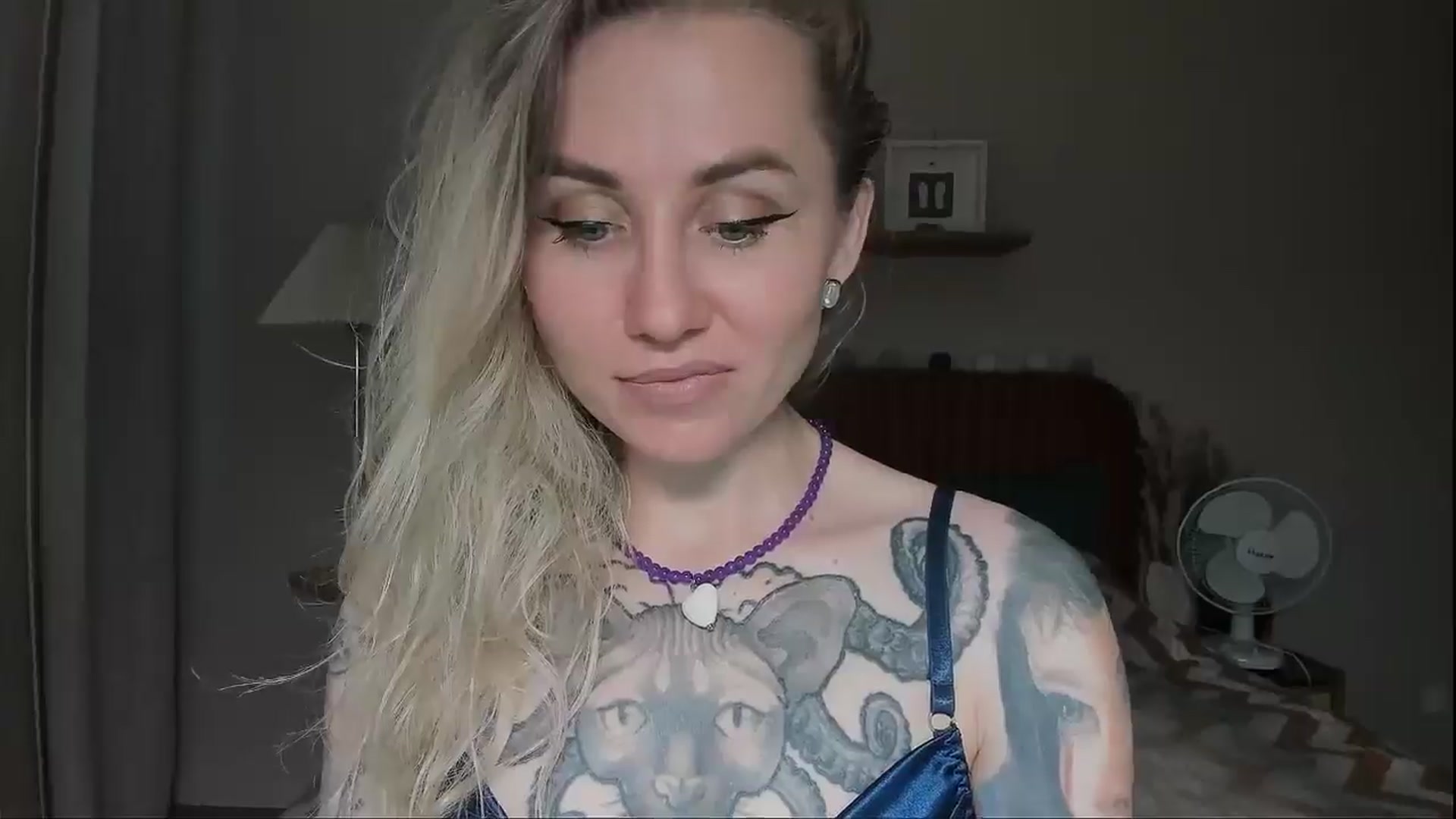 Gallery image thumbnail from Alexa_Smithhh's myfreecams stream on, 07/28/2025, 17:46 image 19 of 20