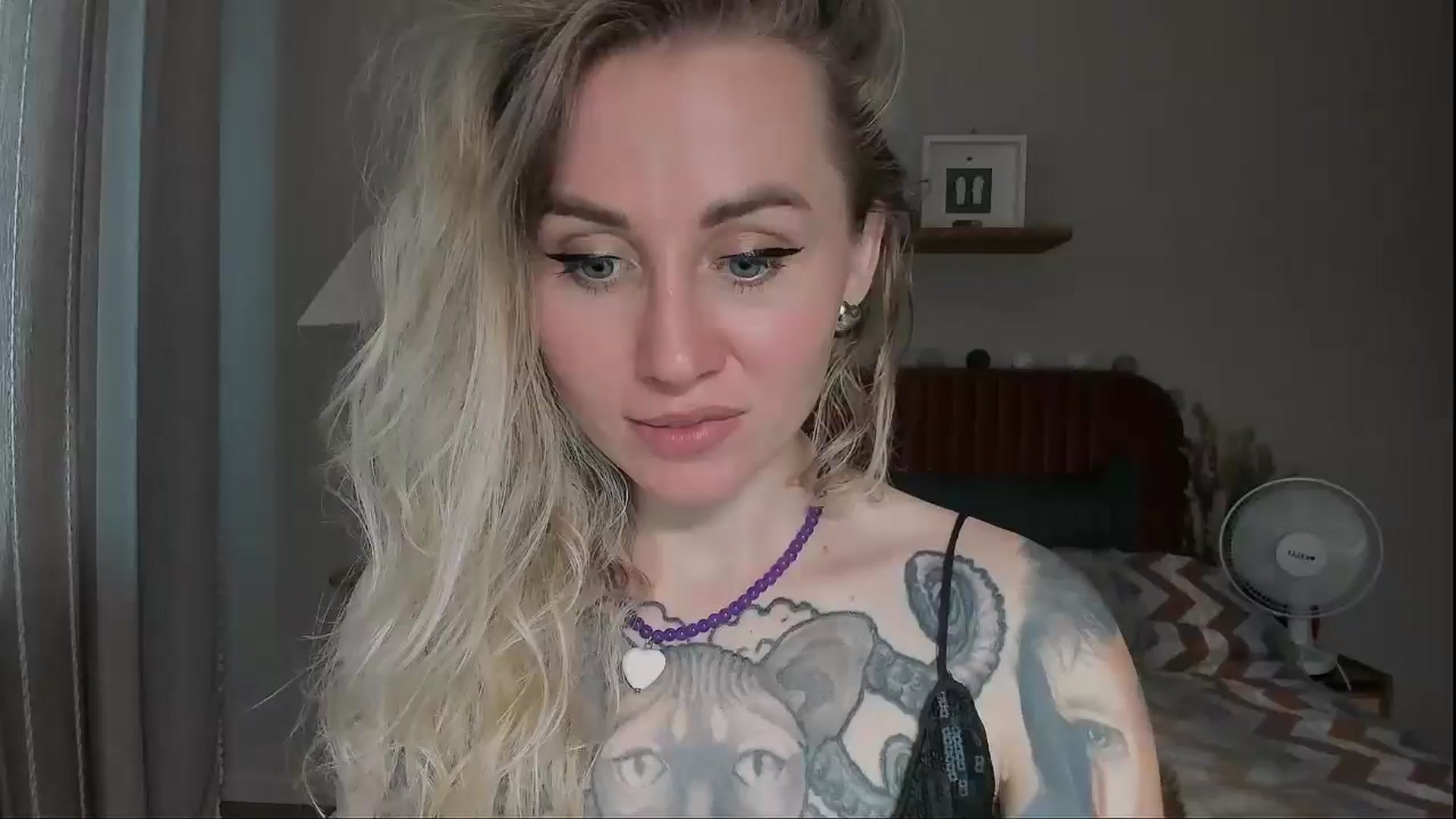 Gallery image thumbnail from Alexa_Smithhh's myfreecams stream on, 07/29/2025, 18:34 image 7 of 20