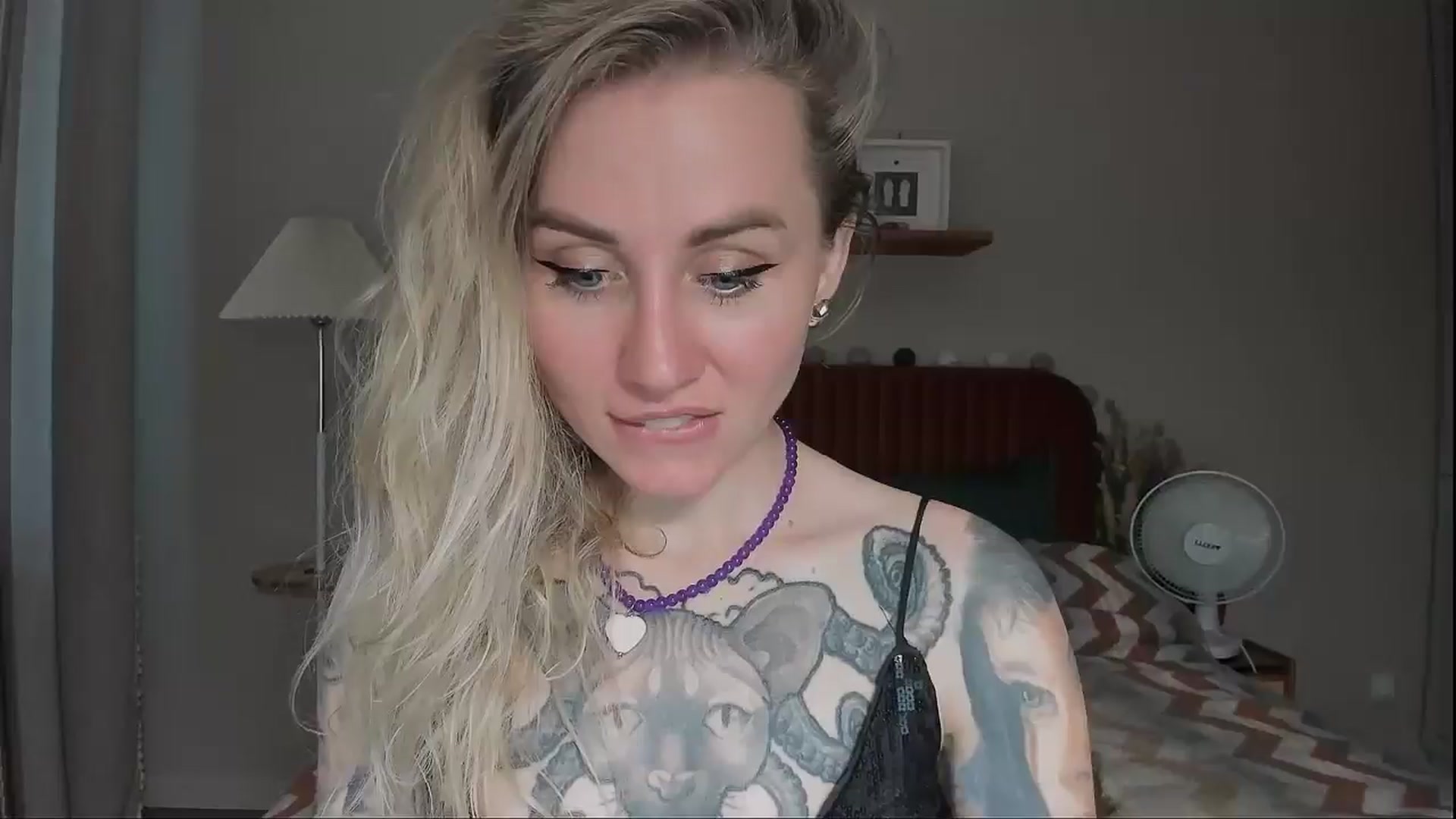 Gallery image thumbnail from Alexa_Smithhh's myfreecams stream on, 07/29/2025, 18:34 image 12 of 20