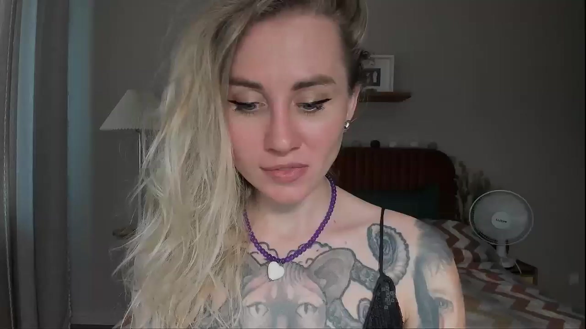 Gallery image thumbnail from Alexa_Smithhh's myfreecams stream on, 07/29/2025, 18:34 image 2 of 20