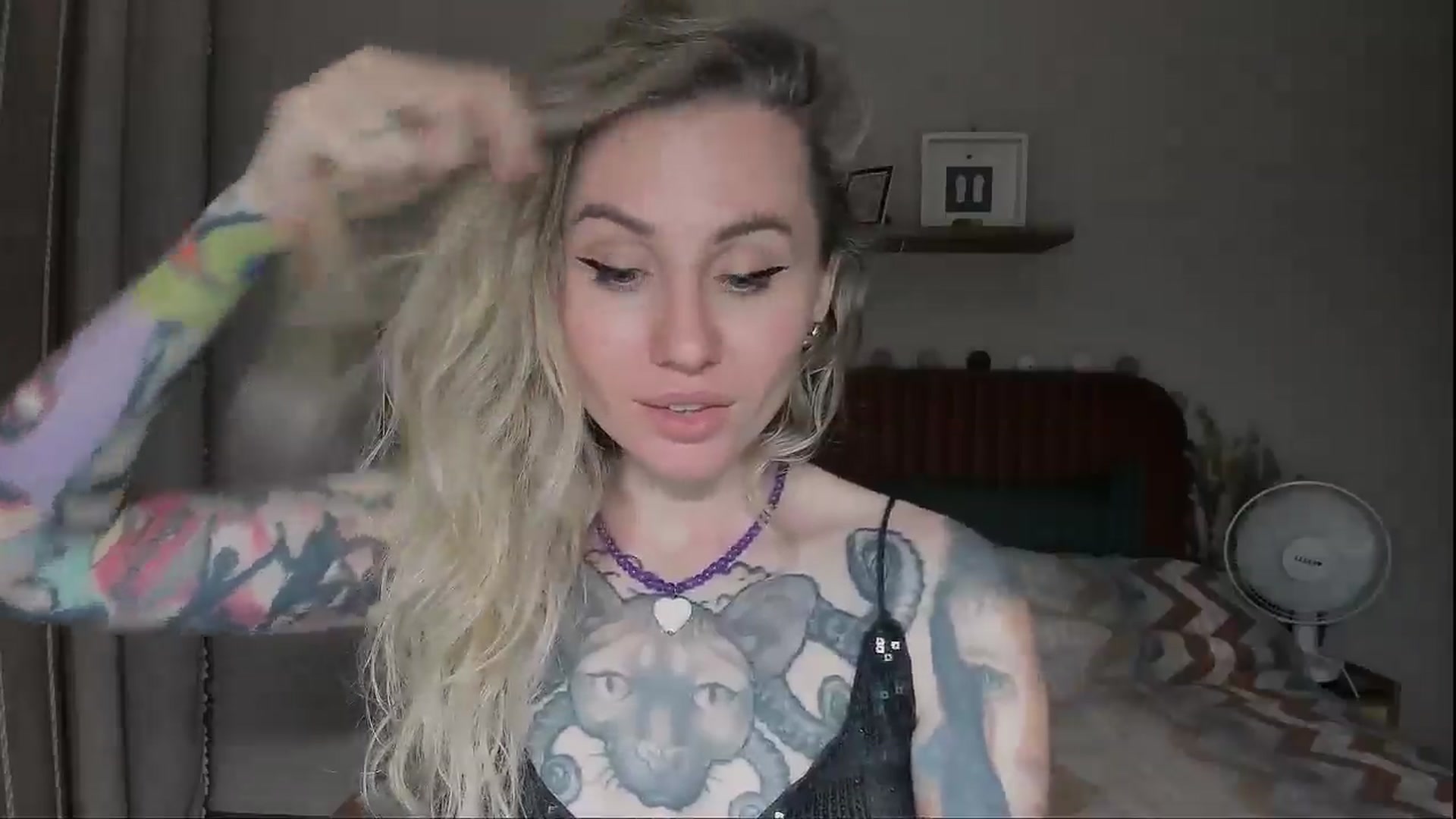Gallery image thumbnail from Alexa_Smithhh's myfreecams stream on, 07/29/2025, 21:29 image 3 of 20