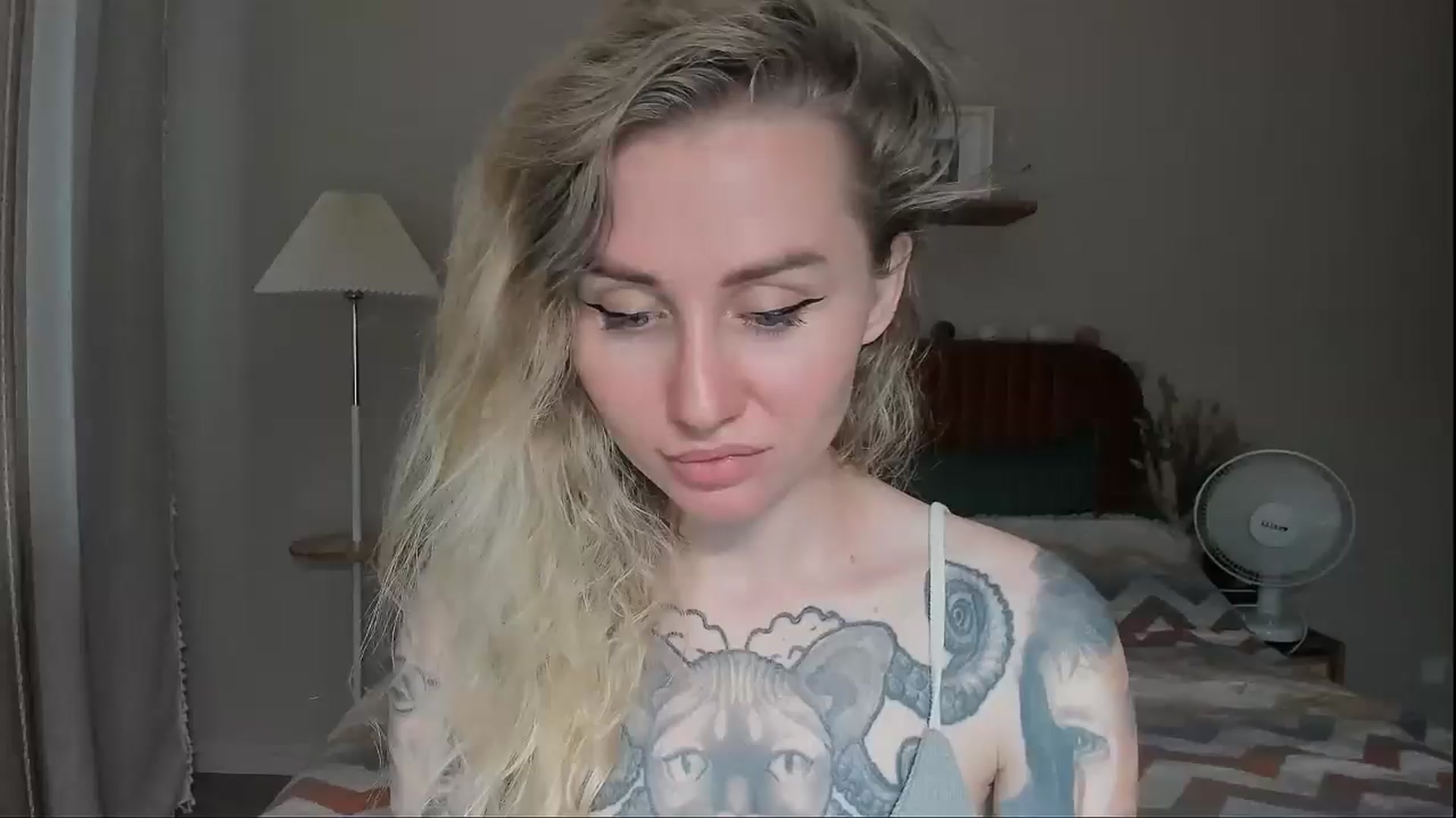 Gallery image thumbnail from Alexa_Smithhh's myfreecams stream on, 07/31/2025, 18:46 image 12 of 20