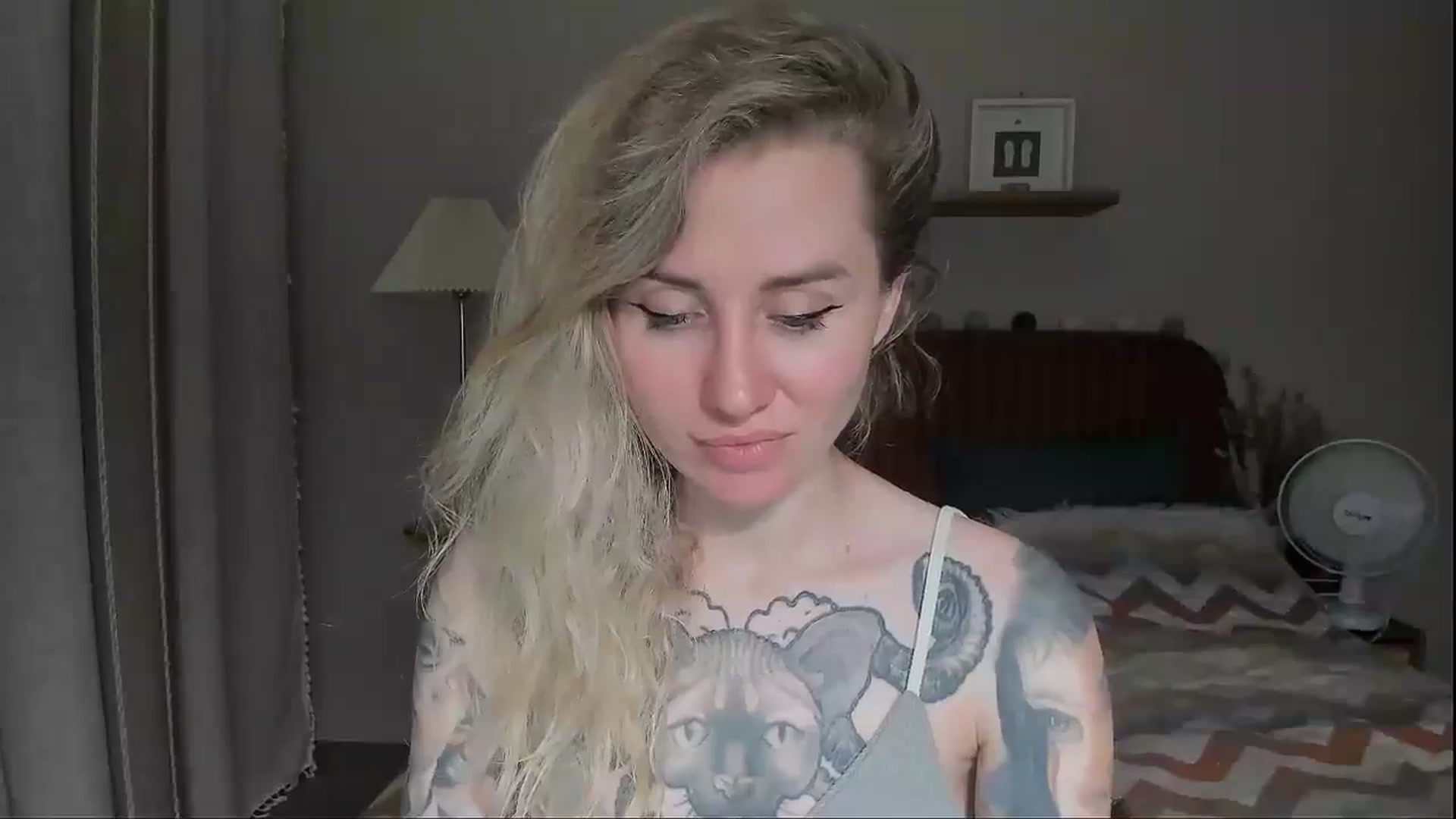 Gallery image thumbnail from Alexa_Smithhh's myfreecams stream on, 07/31/2025, 21:16 image 18 of 20