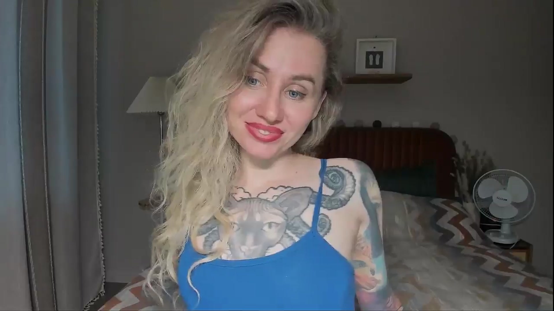 Gallery image thumbnail from Alexa_Smithhh's myfreecams stream on, 08/01/2025, 18:01 image 10 of 20