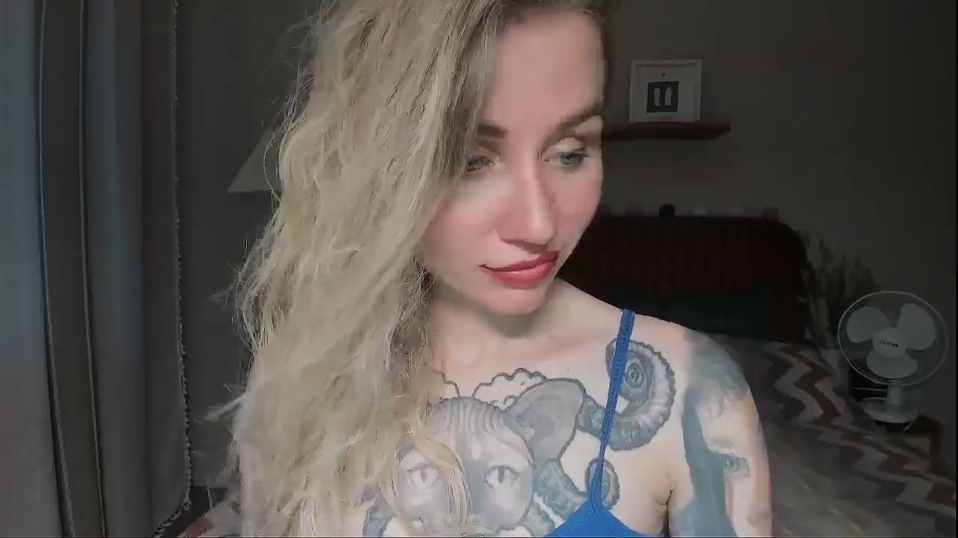 Gallery image thumbnail from Alexa_Smithhh's myfreecams stream on, 08/01/2025, 18:01 image 17 of 20