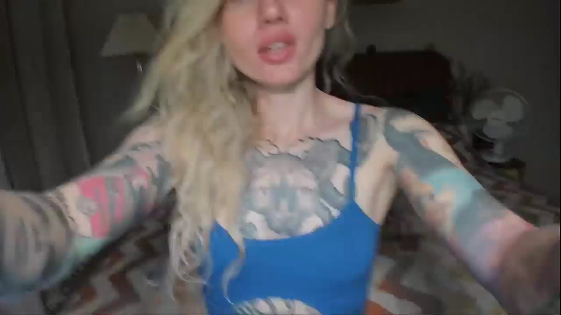 Gallery image thumbnail from Alexa_Smithhh's myfreecams stream on, 08/01/2025, 20:22 image 17 of 20