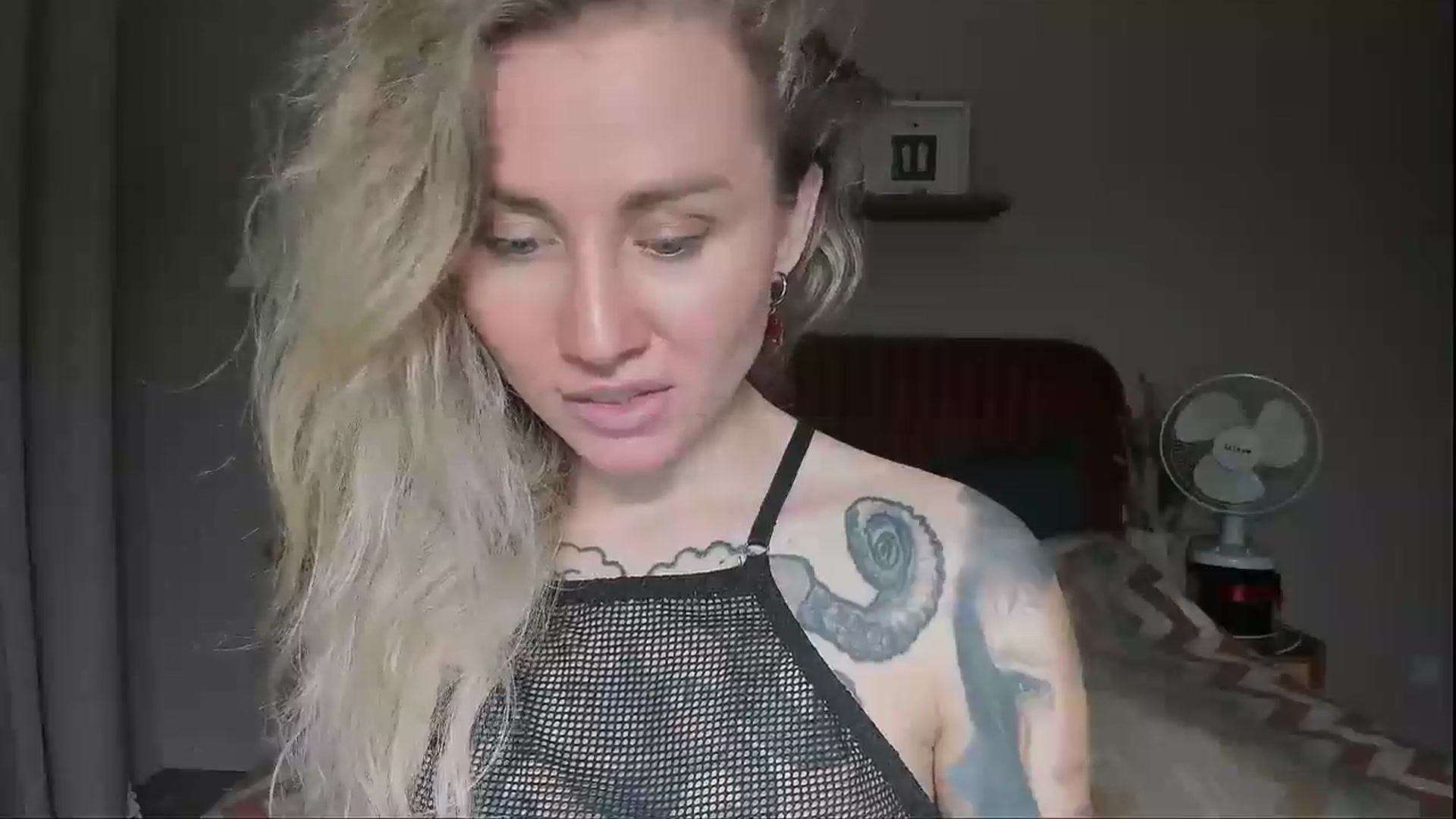 Gallery image thumbnail from Alexa_Smithhh's myfreecams stream on, 08/08/2025, 20:24 image 18 of 20