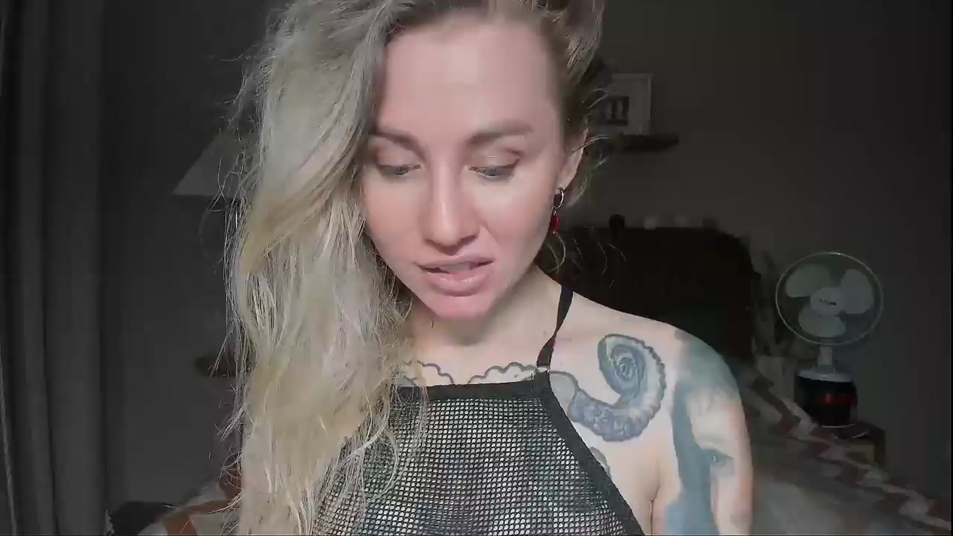Gallery image thumbnail from Alexa_Smithhh's myfreecams stream on, 08/08/2025, 20:24 image 4 of 20