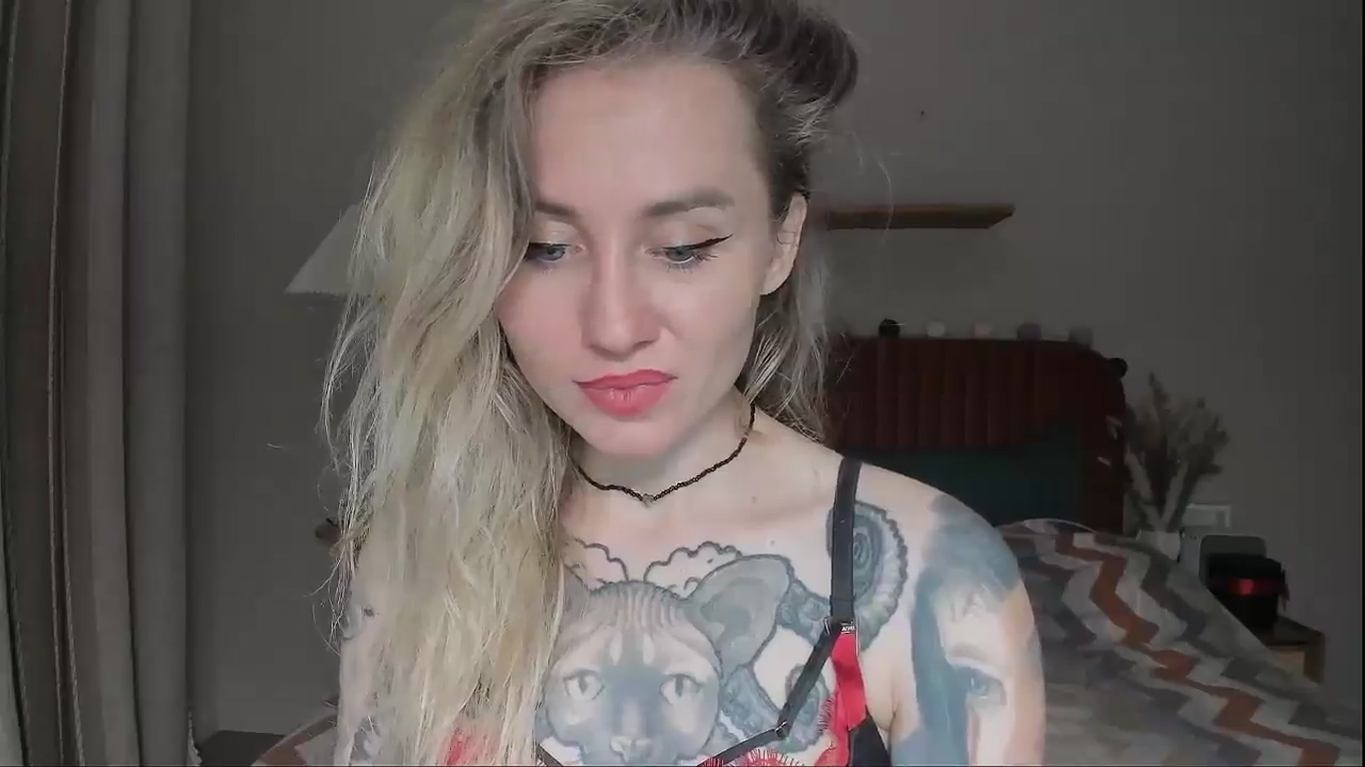 Gallery image thumbnail from Alexa_Smithhh's myfreecams stream on, 08/10/2025, 19:01 image 14 of 20