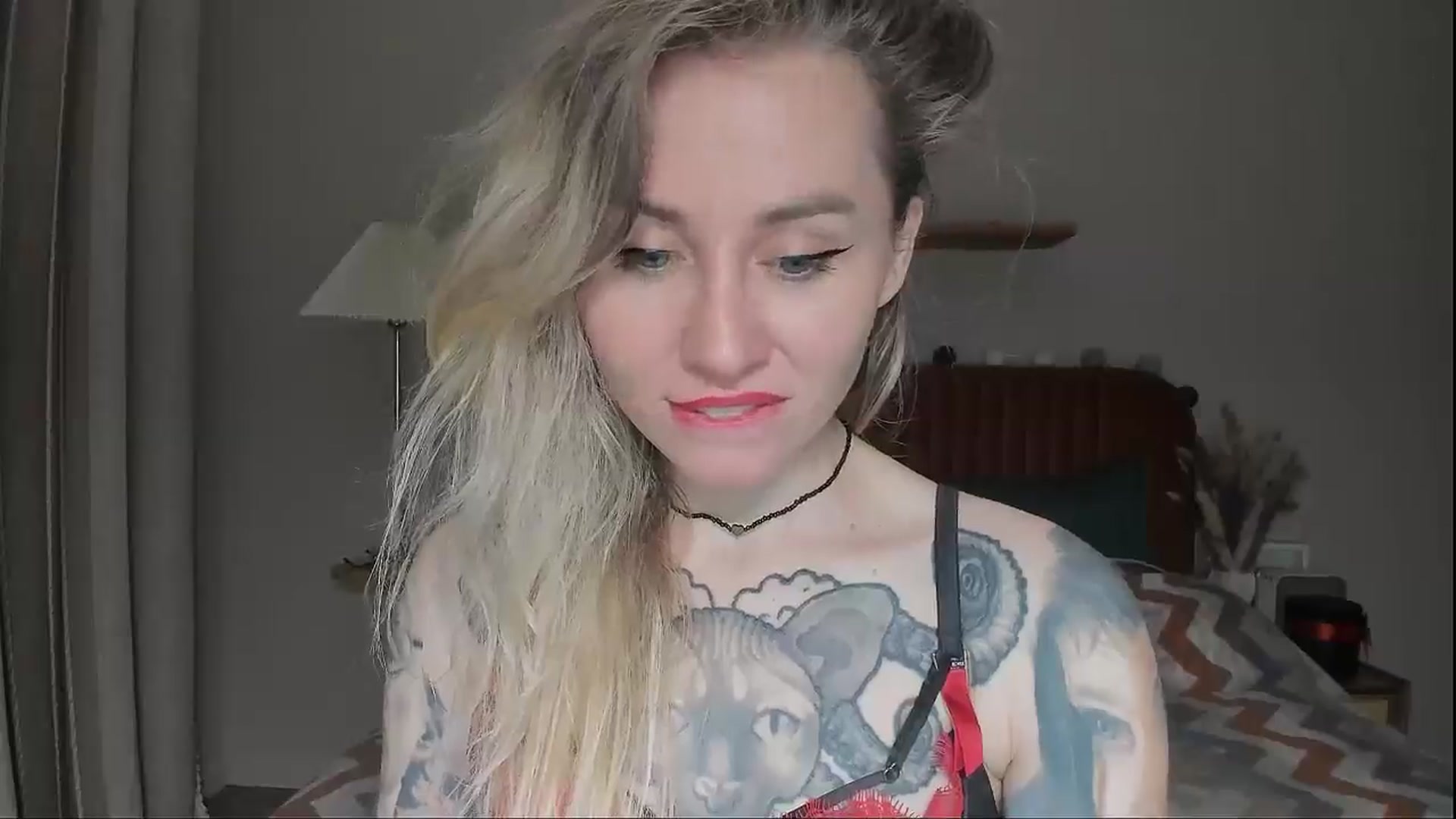 Gallery image thumbnail from Alexa_Smithhh's myfreecams stream on, 08/10/2025, 19:01 image 11 of 20