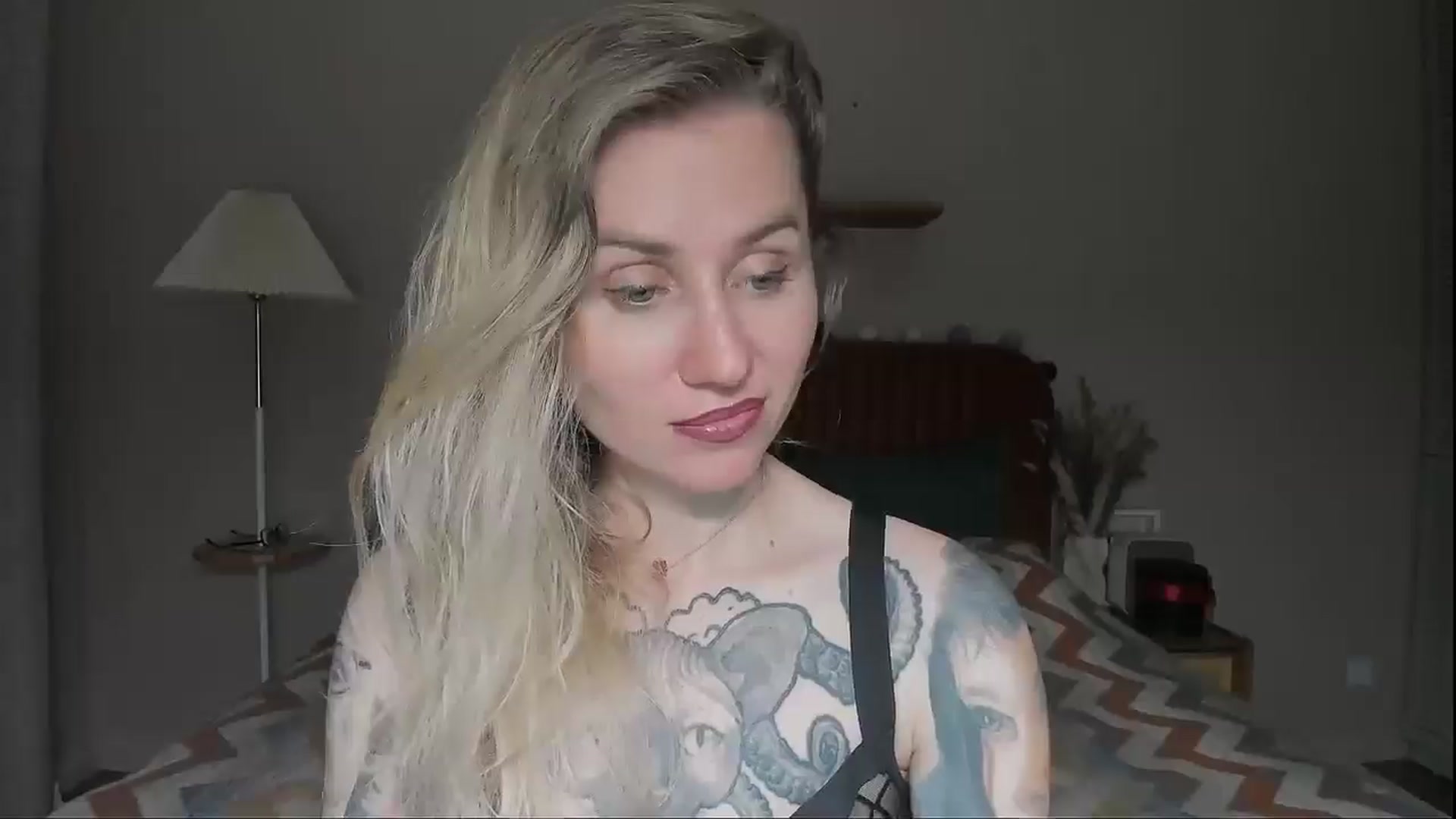 Gallery image thumbnail from Alexa_Smithhh's myfreecams stream on, 08/11/2025, 21:30 image 17 of 20
