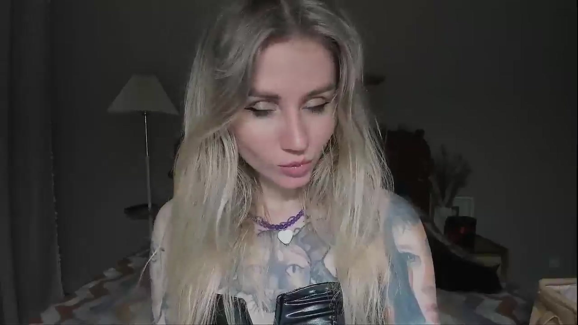 Gallery image thumbnail from Alexa_Smithhh's myfreecams stream on, 08/17/2025, 19:28 image 9 of 20