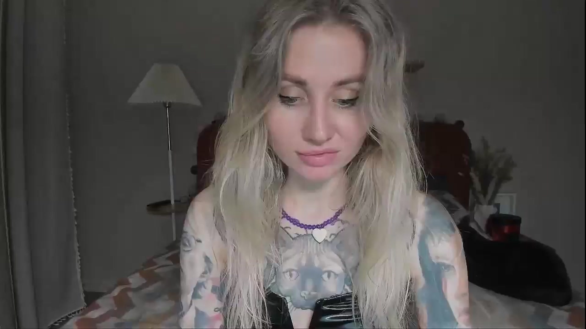 Gallery image thumbnail from Alexa_Smithhh's myfreecams stream on, 08/17/2025, 19:28 image 15 of 20