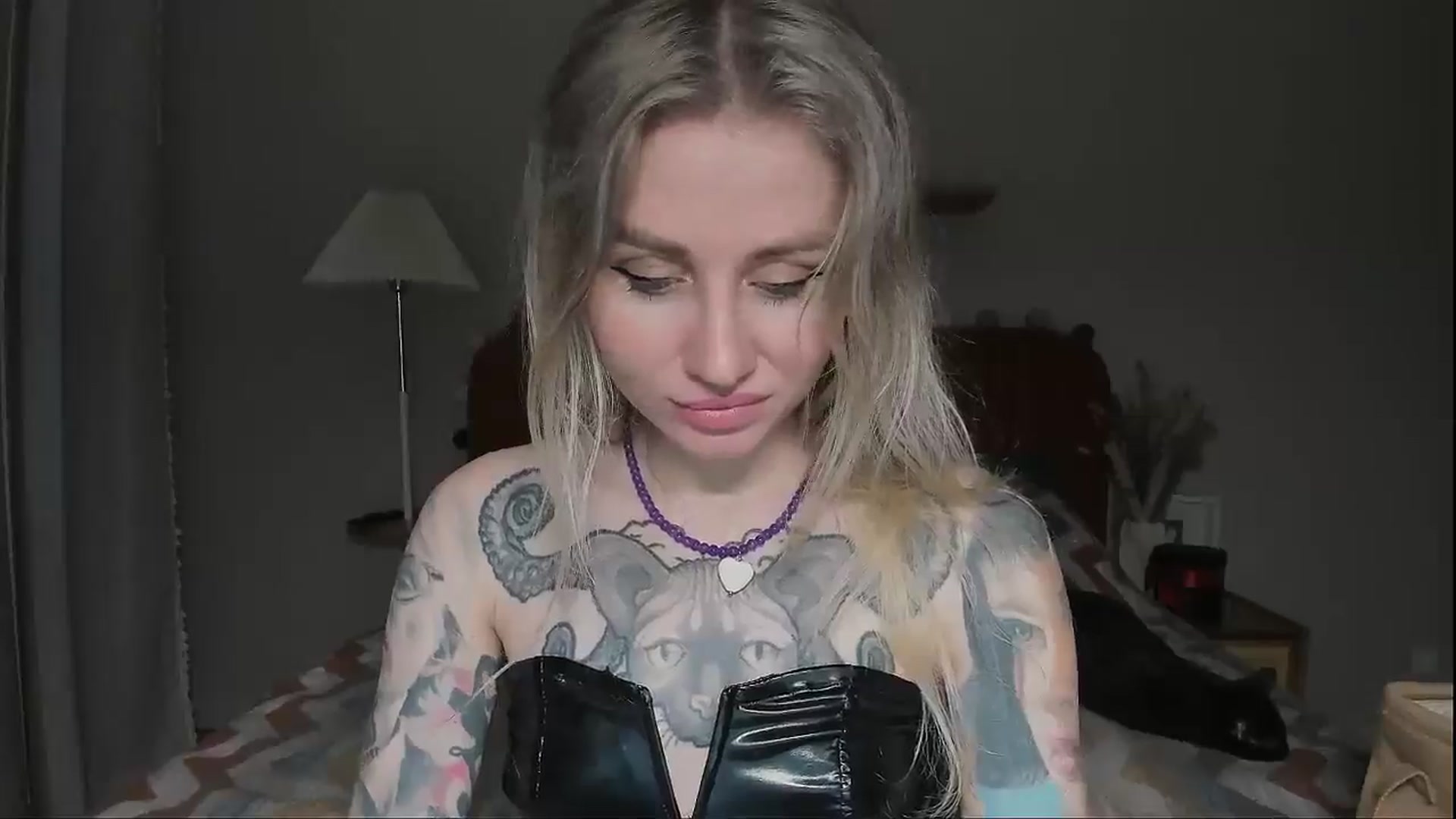 Gallery image thumbnail from Alexa_Smithhh's myfreecams stream on, 08/17/2025, 19:28 image 5 of 20