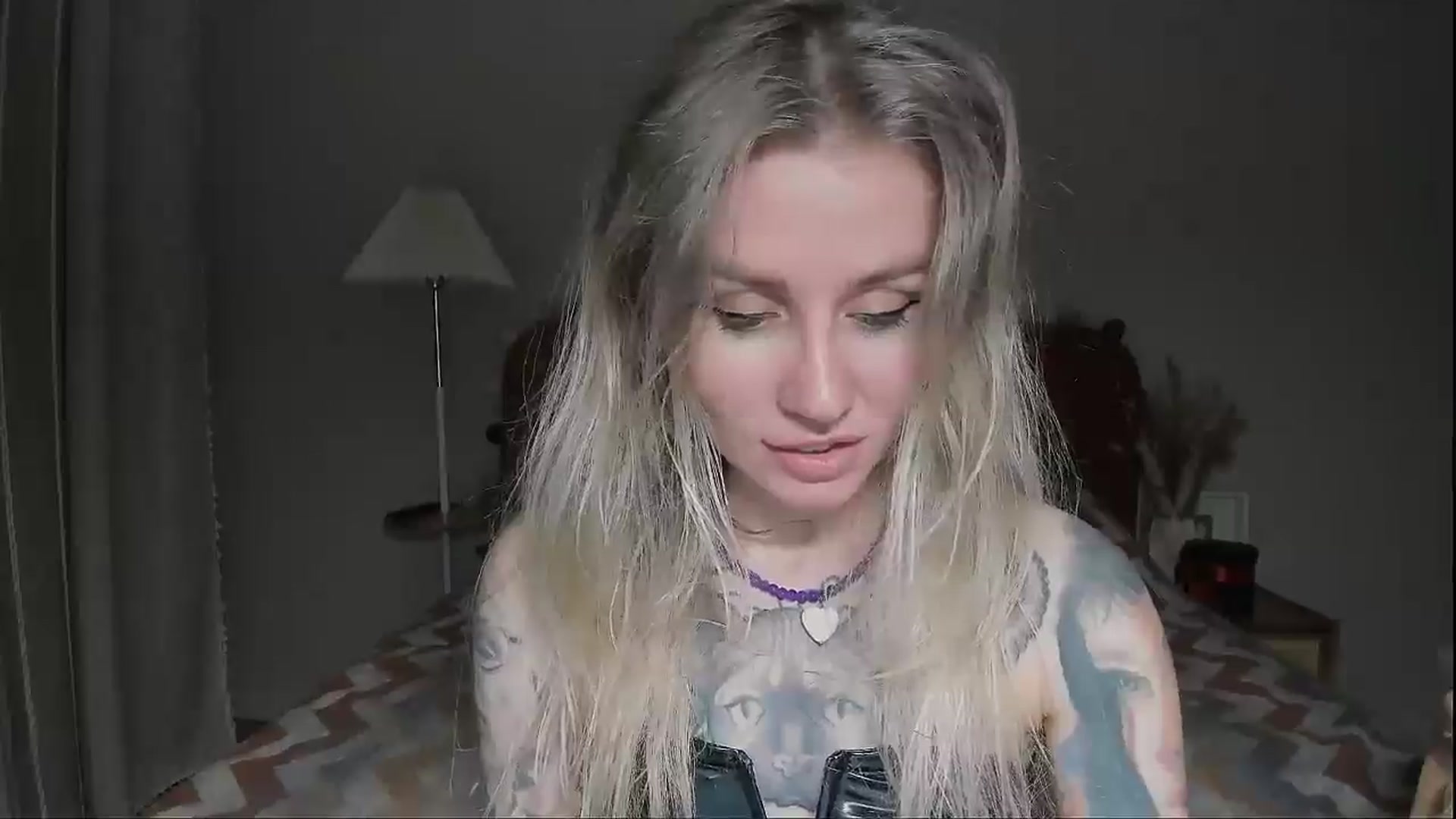 Gallery image thumbnail from Alexa_Smithhh's myfreecams stream on, 08/17/2025, 20:33 image 17 of 20
