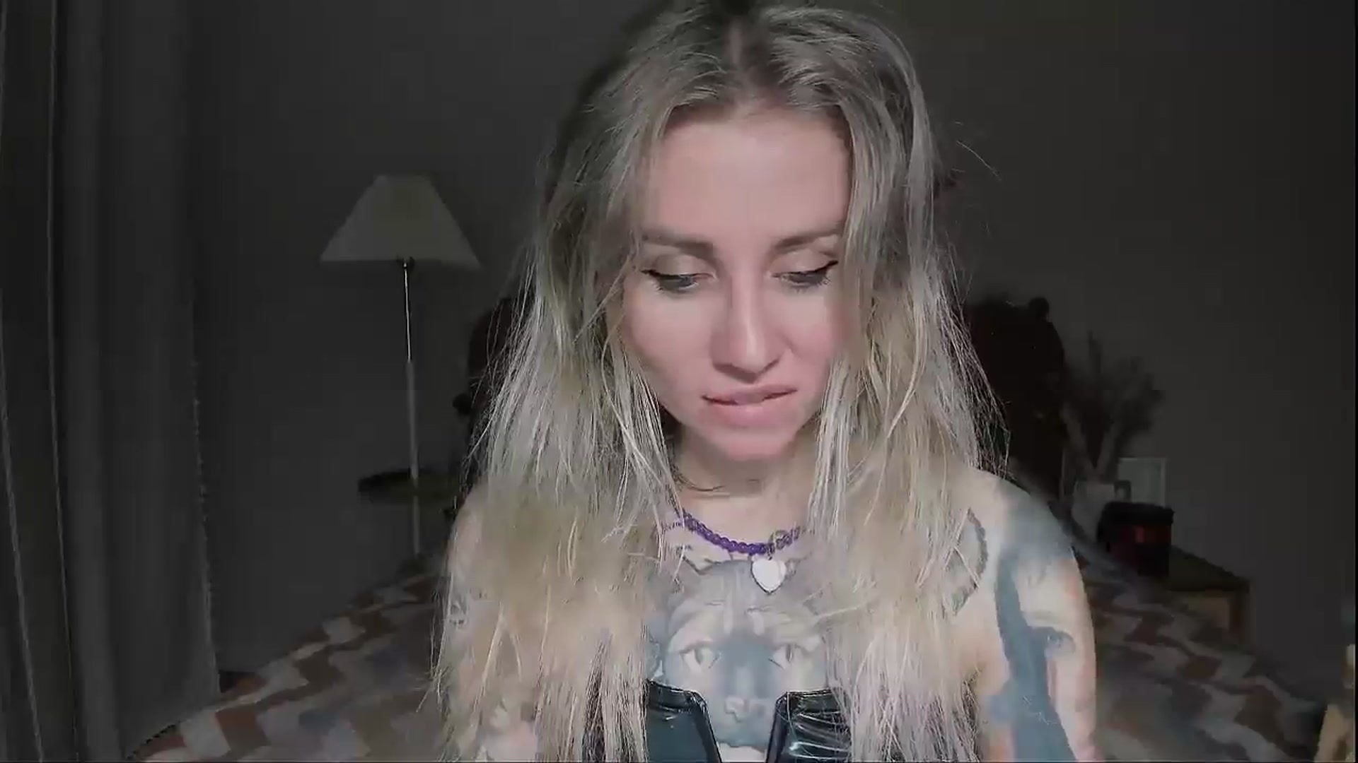 Gallery image thumbnail from Alexa_Smithhh's myfreecams stream on, 08/17/2025, 20:33 image 15 of 20
