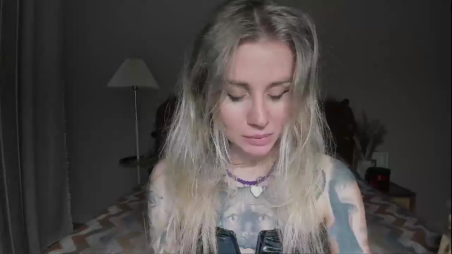 Gallery image thumbnail from Alexa_Smithhh's myfreecams stream on, 08/17/2025, 20:33 image 16 of 20