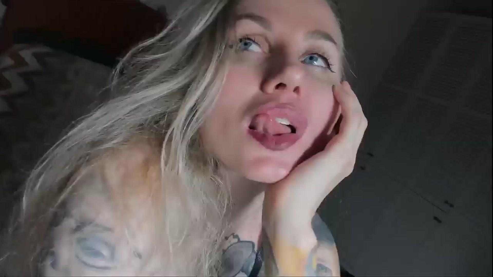 Gallery image thumbnail from Alexa_Smithhh's myfreecams stream on, 08/18/2025, 21:04 image 10 of 20