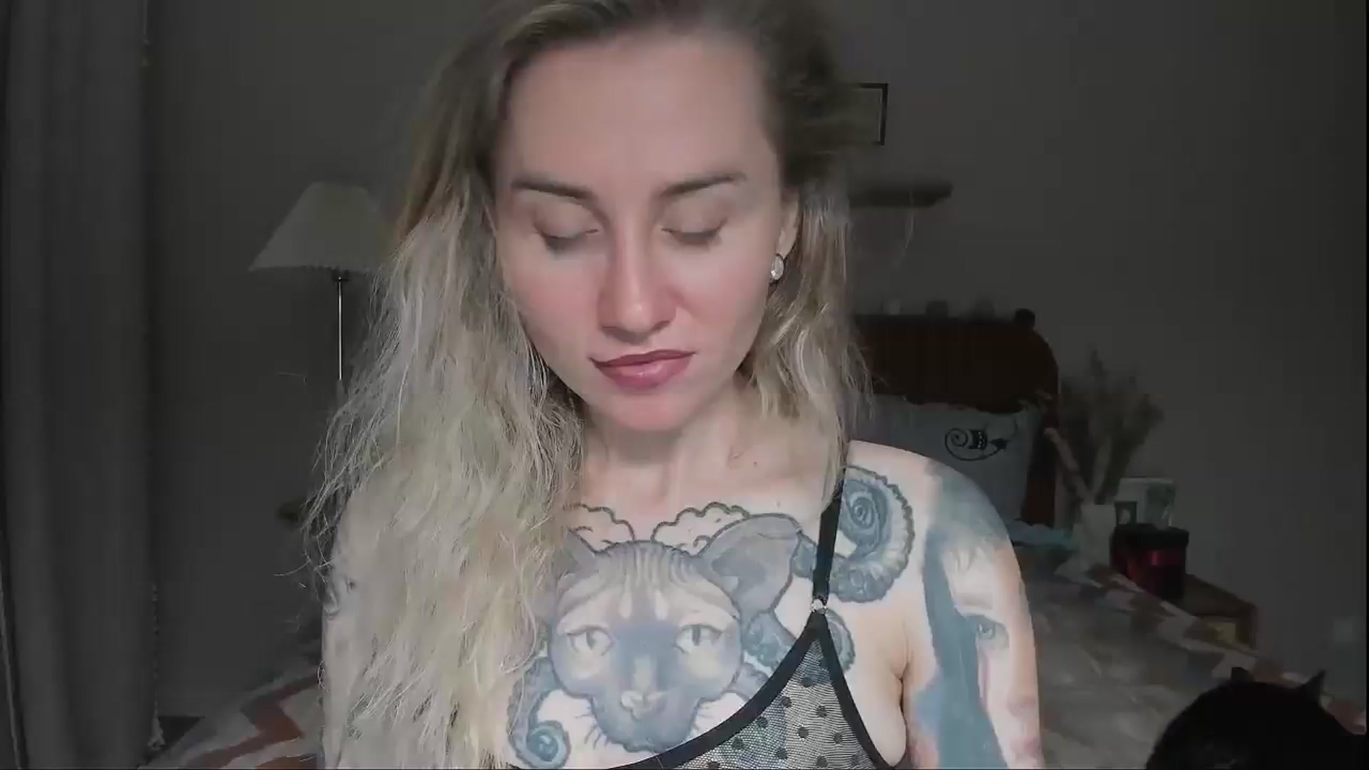 Gallery image thumbnail from Alexa_Smithhh's myfreecams stream on, 08/22/2025, 19:54 image 9 of 20