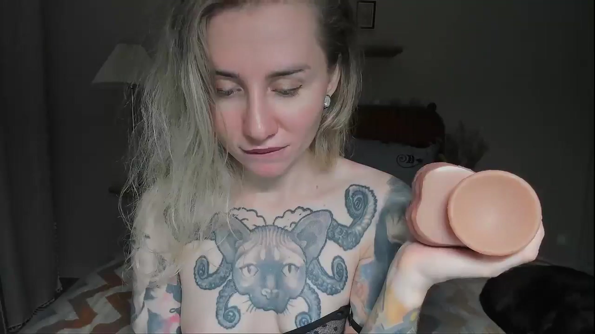 Gallery image thumbnail from Alexa_Smithhh's myfreecams stream on, 08/22/2025, 19:54 image 15 of 20