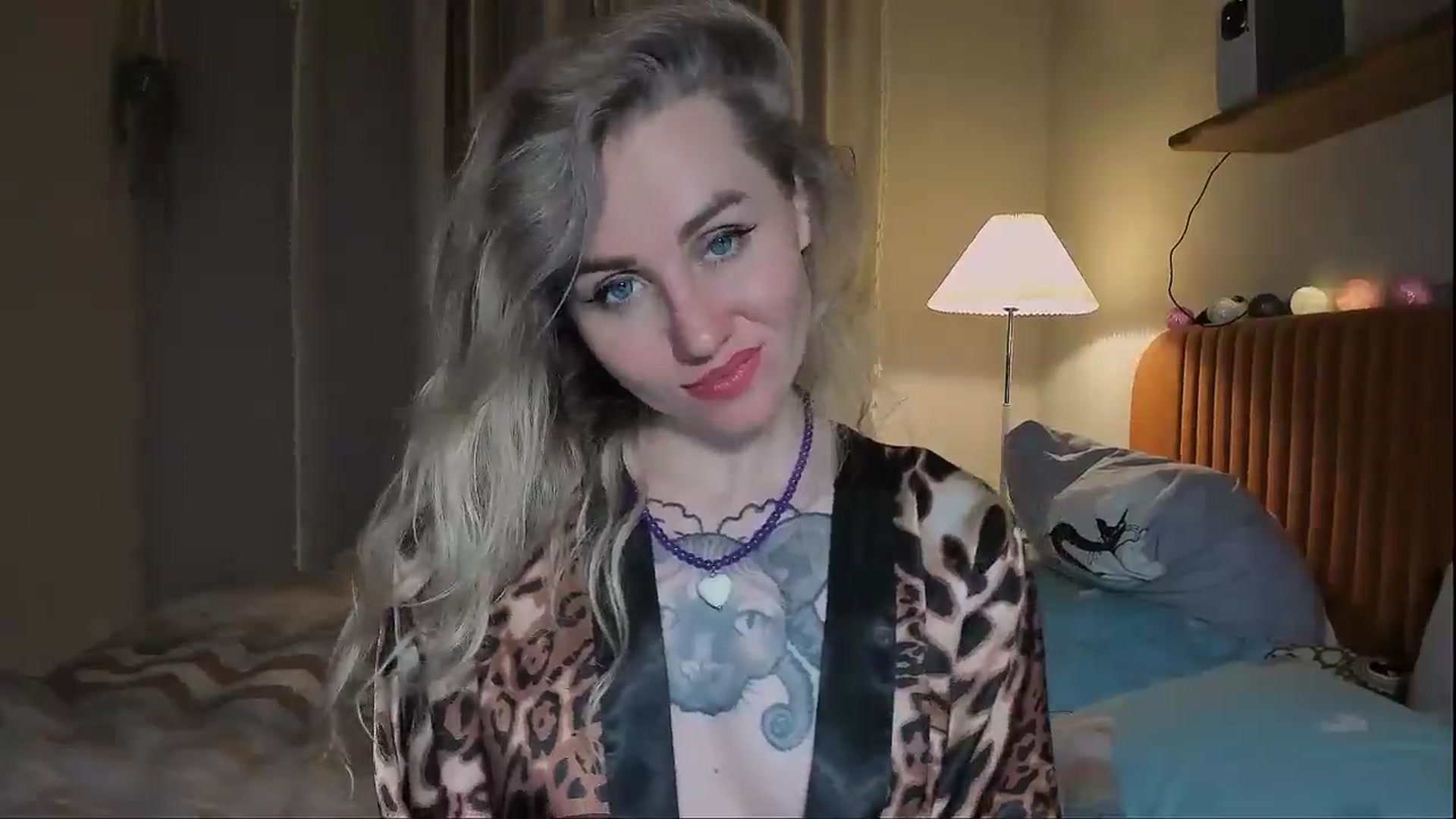 Gallery image thumbnail from Alexa_Smithhh's myfreecams stream on, 08/28/2025, 19:03 image 3 of 20