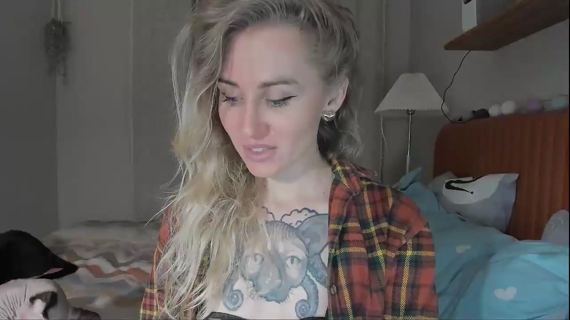 Gallery image thumbnail from Alexa_Smithhh's myfreecams stream on, 09/02/2025, 20:20 image 16 of 20