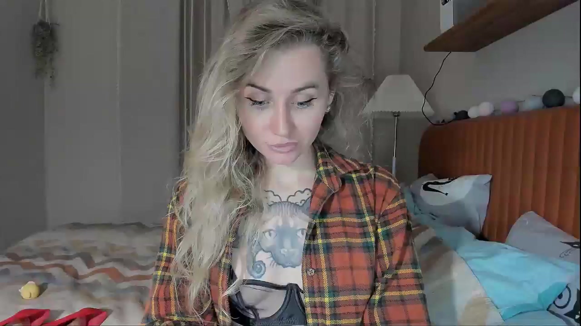 Gallery image thumbnail from Alexa_Smithhh's myfreecams stream on, 09/02/2025, 20:20 image 2 of 20