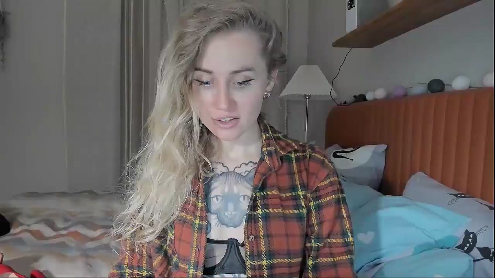 Gallery image thumbnail from Alexa_Smithhh's myfreecams stream on, 09/02/2025, 20:20 image 19 of 20