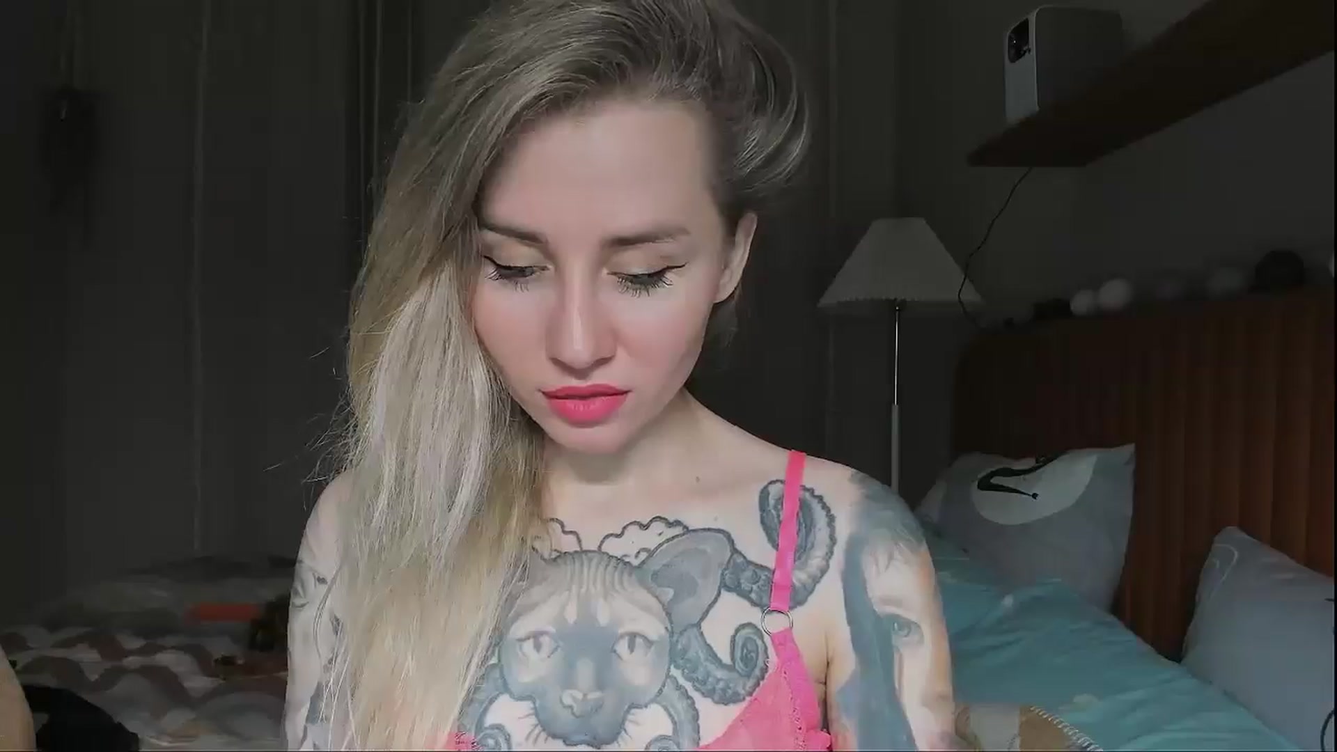 Gallery image thumbnail from Alexa_Smithhh's myfreecams stream on, 09/04/2025, 17:34 image 13 of 20