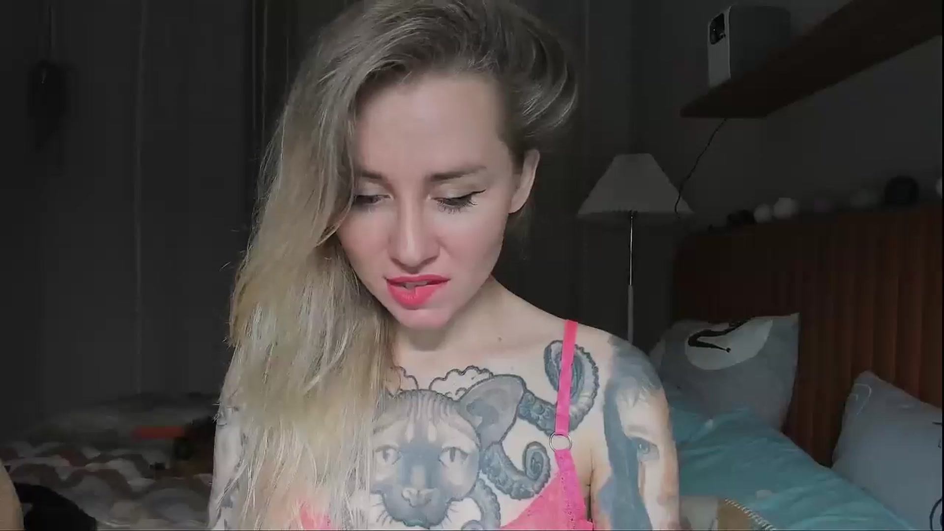 Gallery image thumbnail from Alexa_Smithhh's myfreecams stream on, 09/04/2025, 17:34 image 17 of 20