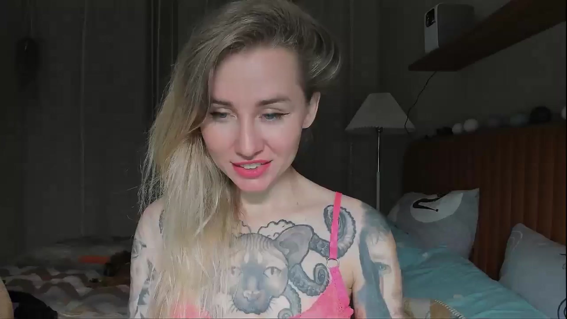 Gallery image thumbnail from Alexa_Smithhh's myfreecams stream on, 09/04/2025, 17:34 image 18 of 20