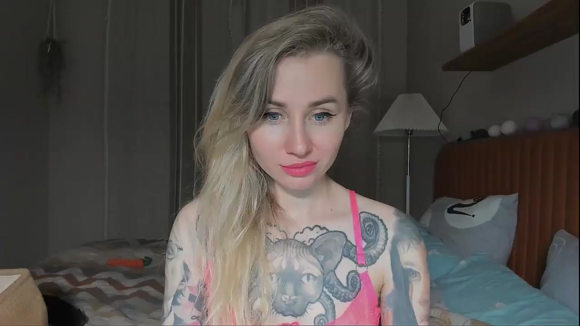 Gallery image thumbnail from Alexa_Smithhh's myfreecams stream on, 09/04/2025, 18:43 image 4 of 20
