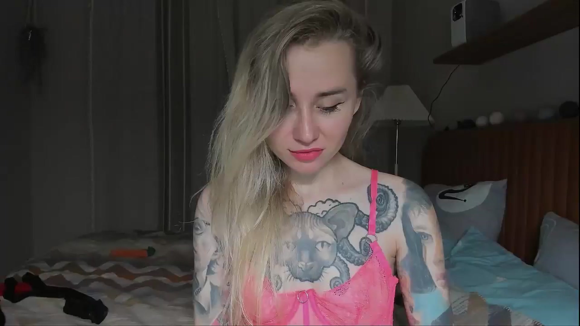 Gallery image thumbnail from Alexa_Smithhh's myfreecams stream on, 09/04/2025, 18:43 image 14 of 20
