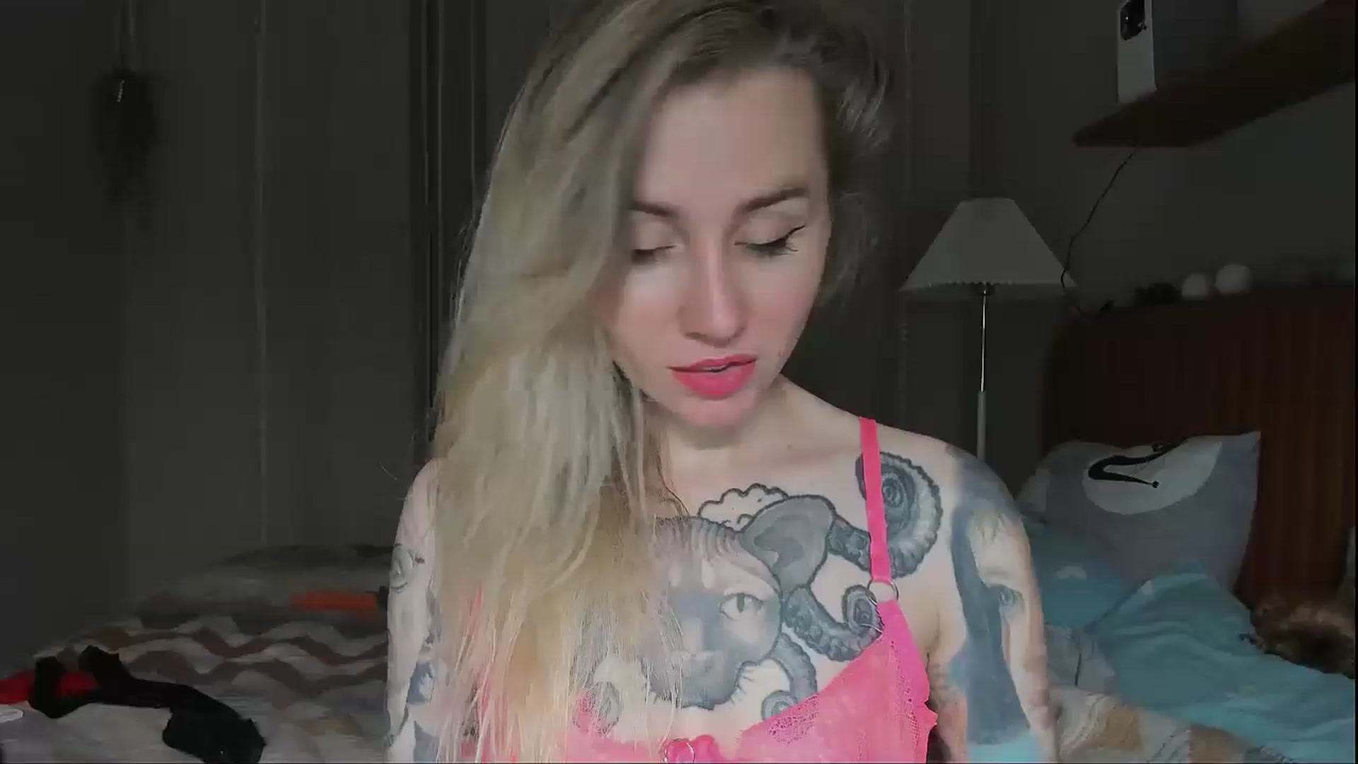 Gallery image thumbnail from Alexa_Smithhh's myfreecams stream on, 09/04/2025, 18:43 image 12 of 20