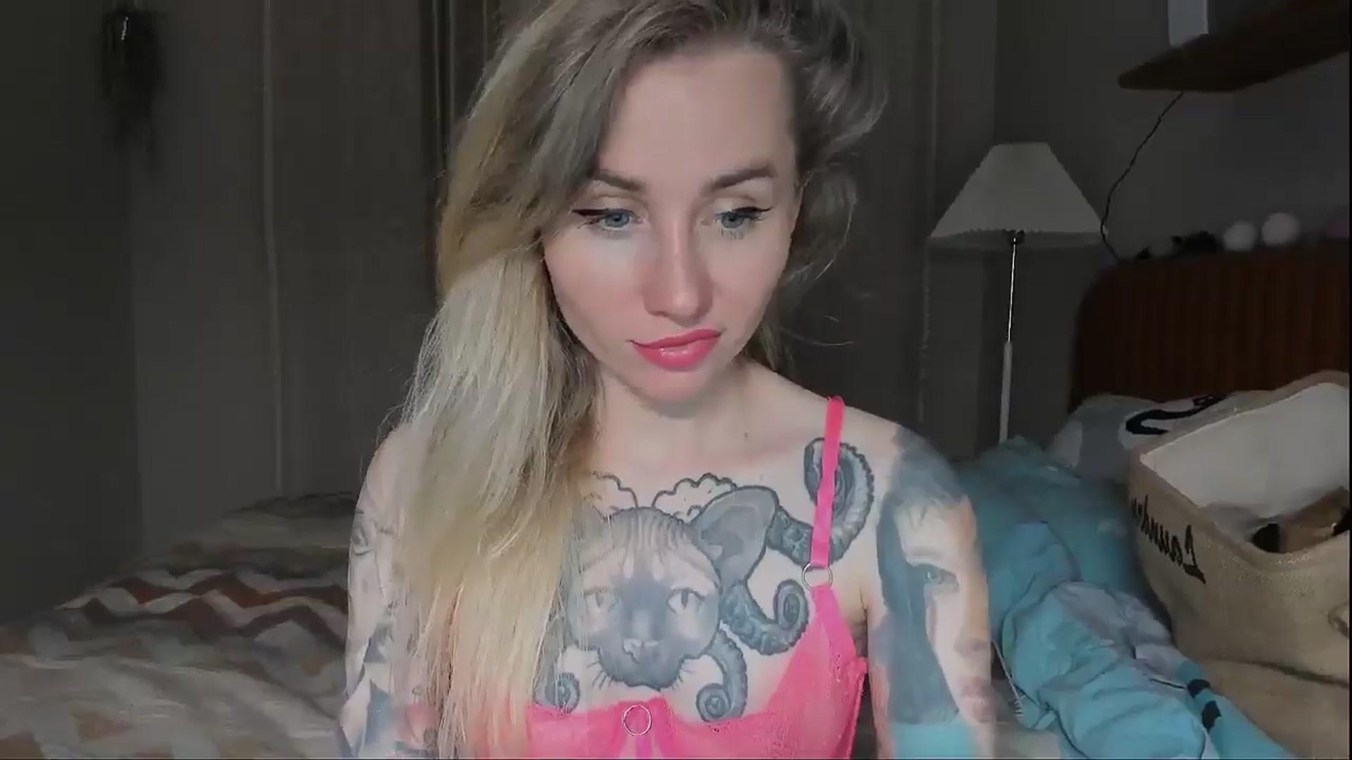 Gallery image thumbnail from Alexa_Smithhh's myfreecams stream on, 09/04/2025, 20:37 image 20 of 20