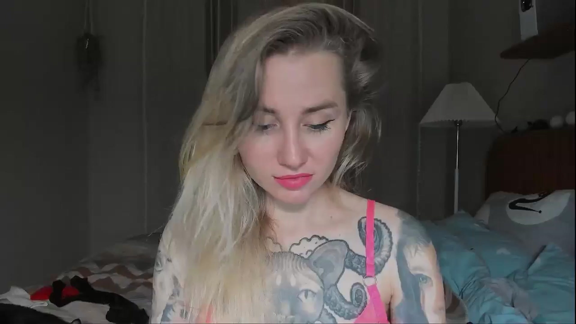 Gallery image thumbnail from Alexa_Smithhh's myfreecams stream on, 09/04/2025, 20:37 image 7 of 20