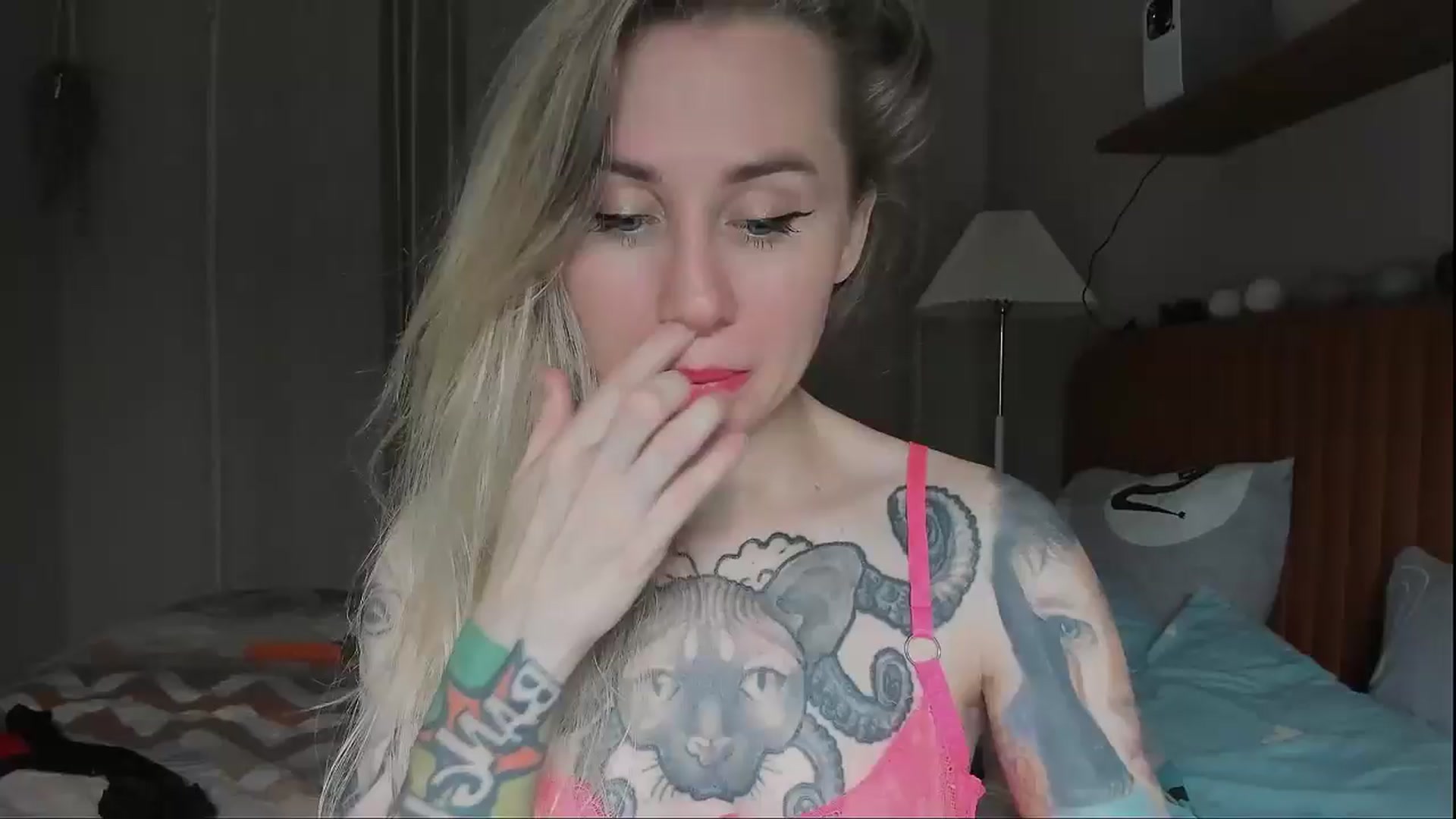 Gallery image thumbnail from Alexa_Smithhh's myfreecams stream on, 09/04/2025, 20:37 image 1 of 20