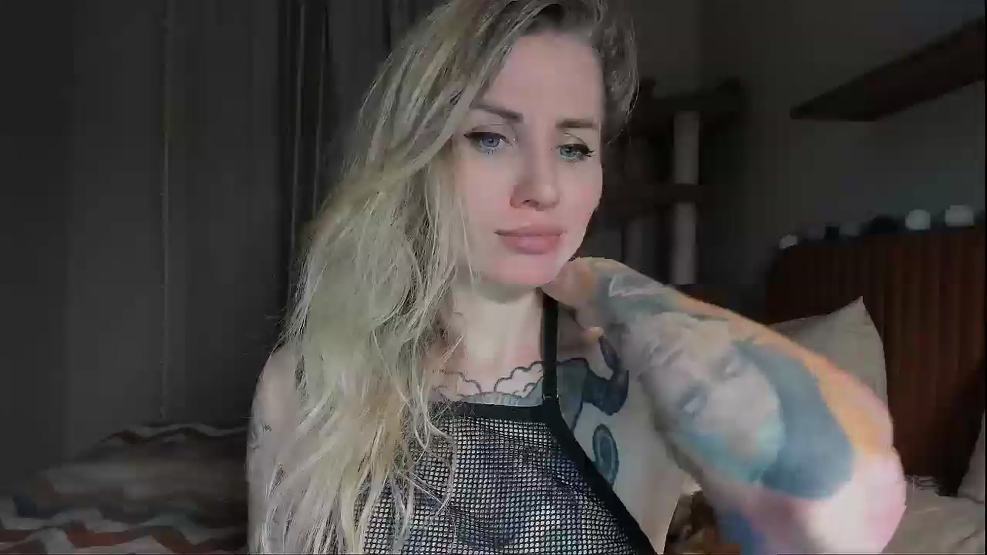 Gallery image thumbnail from Alexa_Smithhh's myfreecams stream on, 09/17/2025, 20:52 image 2 of 20
