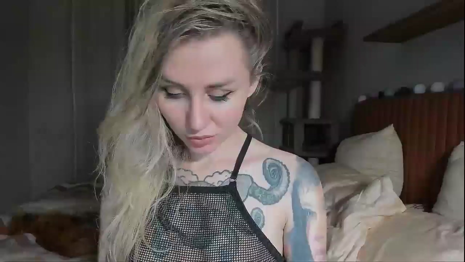 Gallery image thumbnail from Alexa_Smithhh's myfreecams stream on, 09/17/2025, 20:52 image 6 of 20