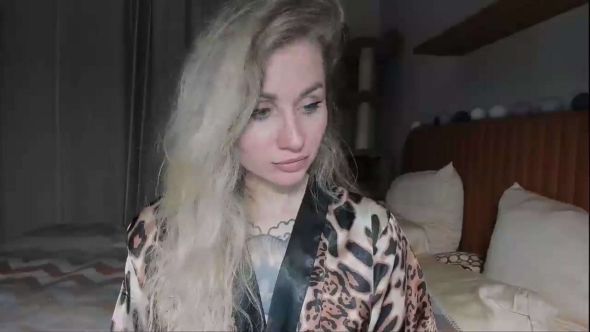 Gallery image thumbnail from Alexa_Smithhh's myfreecams stream on, 09/18/2025, 18:41 image 16 of 20
