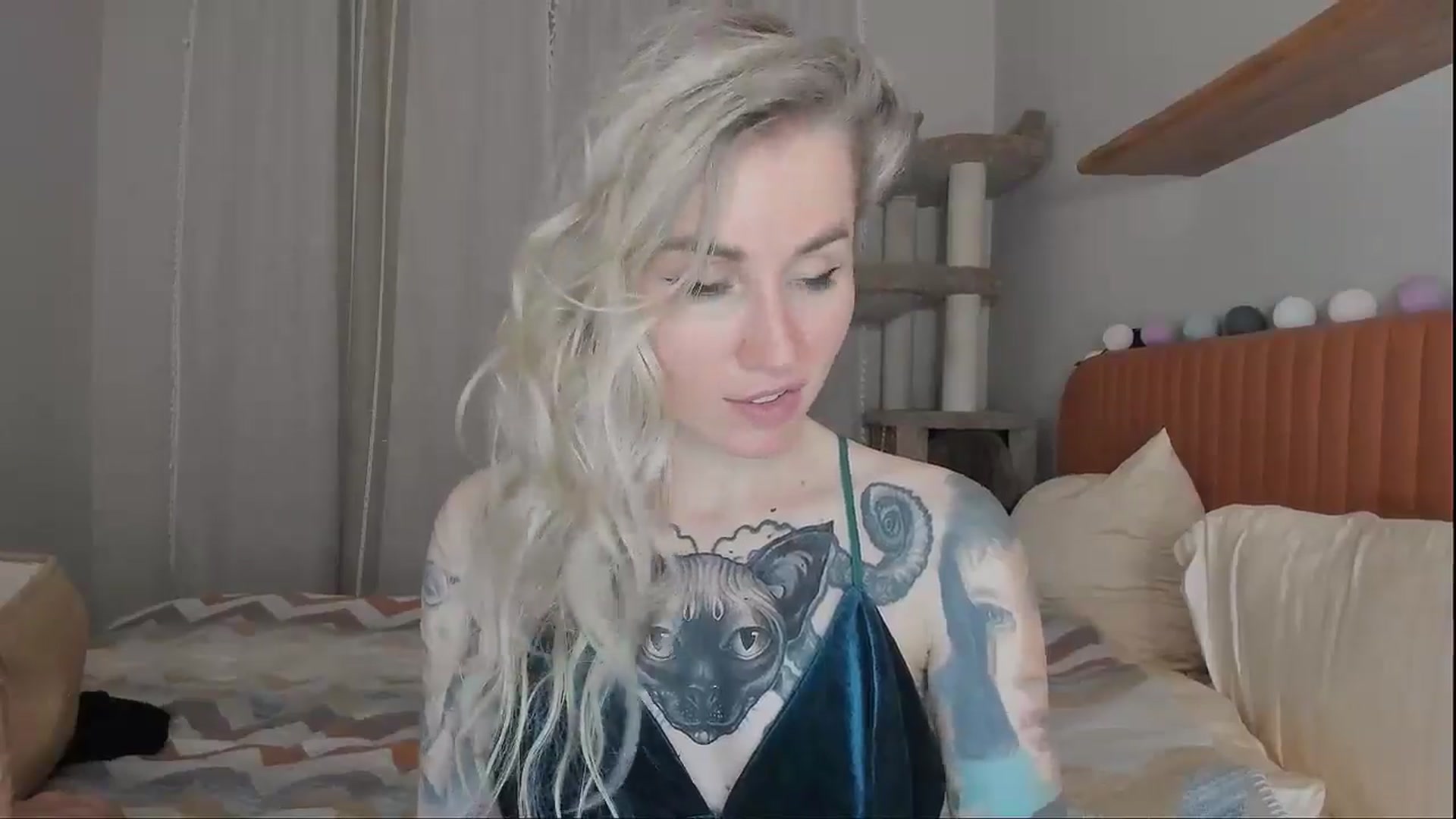 Gallery image thumbnail from Alexa_Smithhh's myfreecams stream on, 09/23/2025, 19:35 image 5 of 20