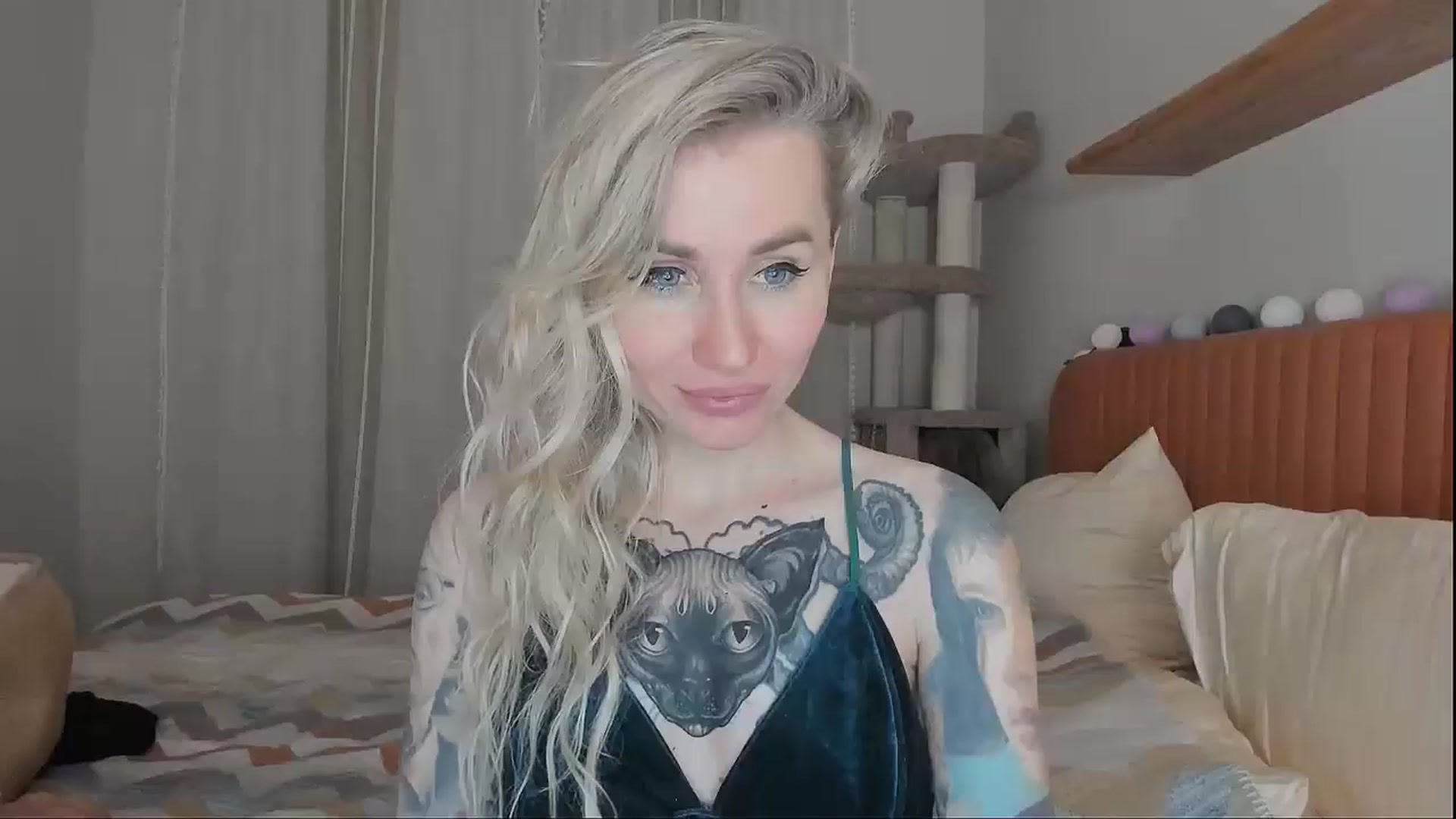 Gallery image thumbnail from Alexa_Smithhh's myfreecams stream on, 09/23/2025, 19:35 image 1 of 20