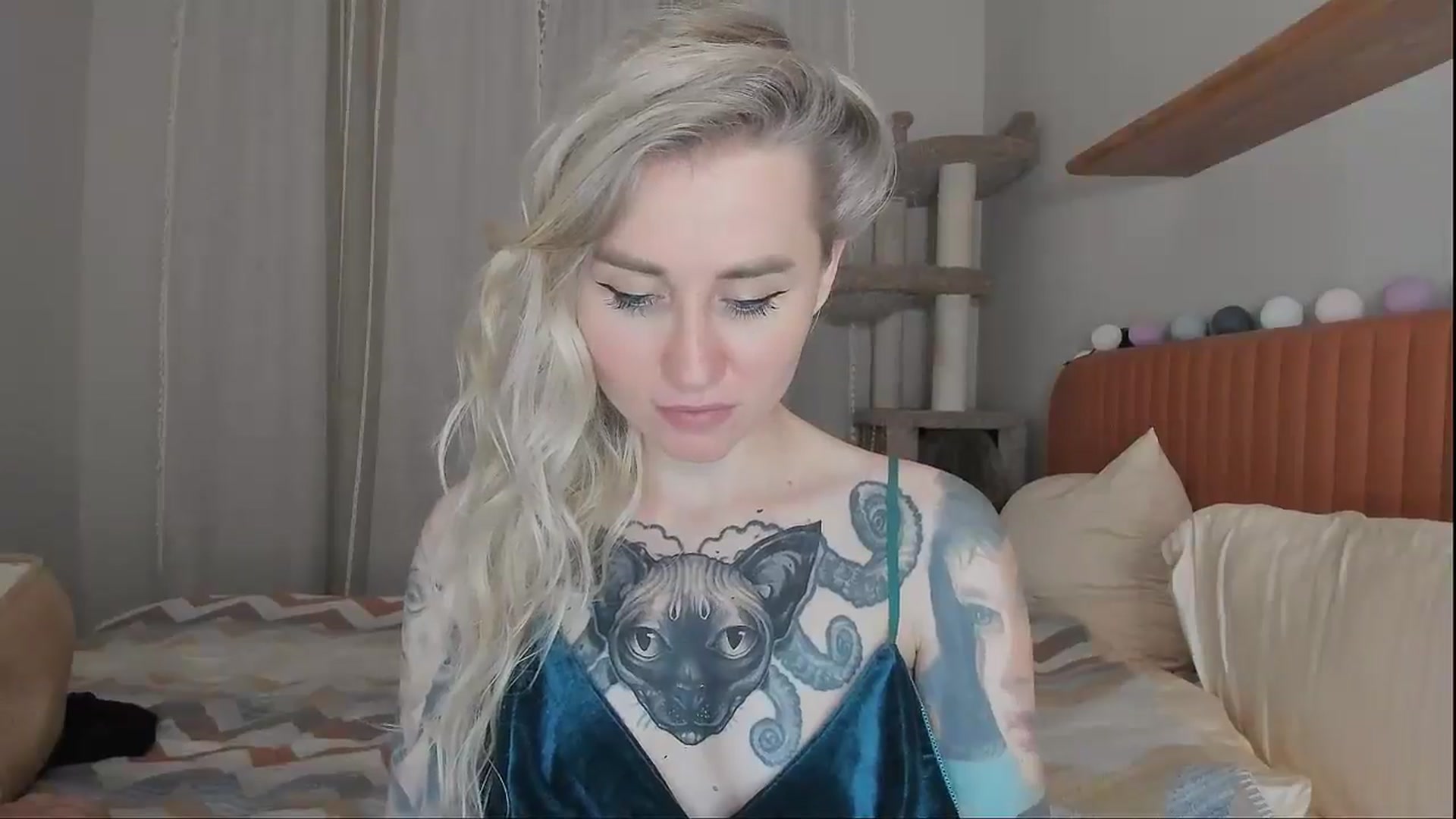 Gallery image thumbnail from Alexa_Smithhh's myfreecams stream on, 09/23/2025, 19:35 image 4 of 20