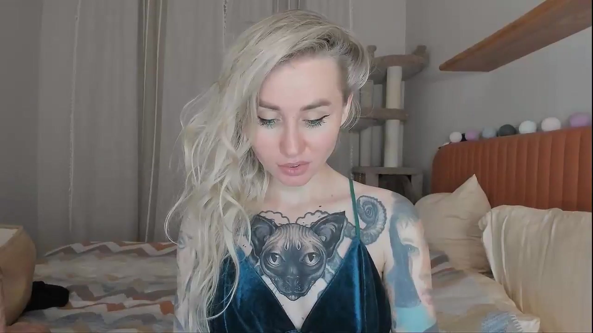 Gallery image thumbnail from Alexa_Smithhh's myfreecams stream on, 09/23/2025, 19:35 image 6 of 20