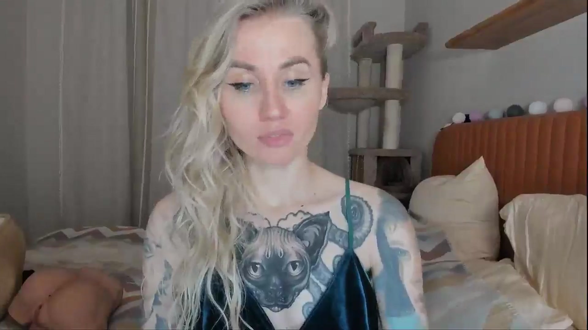 Gallery image thumbnail from Alexa_Smithhh's myfreecams stream on, 09/23/2025, 21:46 image 4 of 20