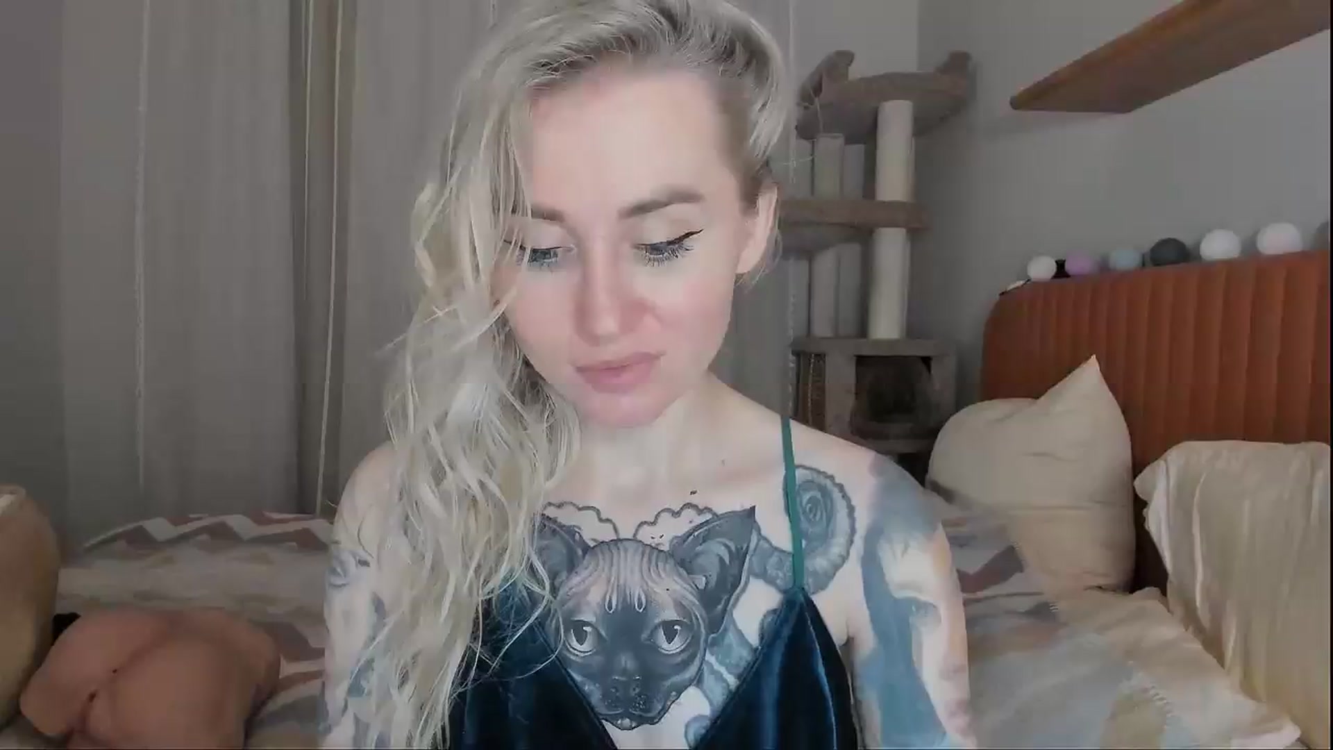 Gallery image thumbnail from Alexa_Smithhh's myfreecams stream on, 09/23/2025, 21:46 image 1 of 20