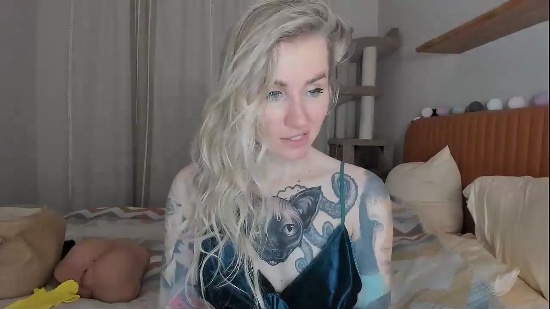 Gallery image thumbnail from Alexa_Smithhh's myfreecams stream on, 09/23/2025, 21:46 image 12 of 20