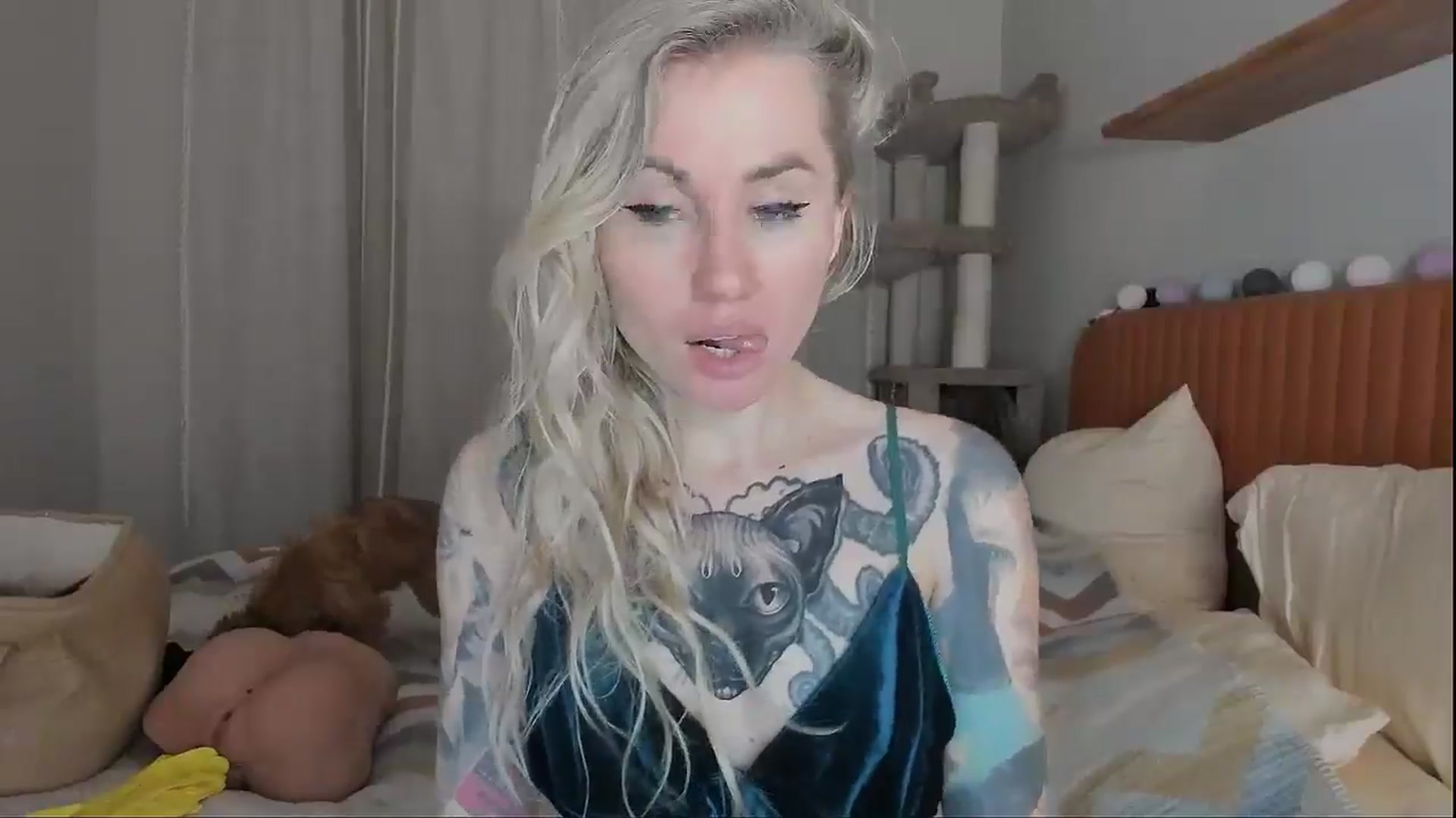 Gallery image thumbnail from Alexa_Smithhh's myfreecams stream on, 09/23/2025, 21:46 image 10 of 20